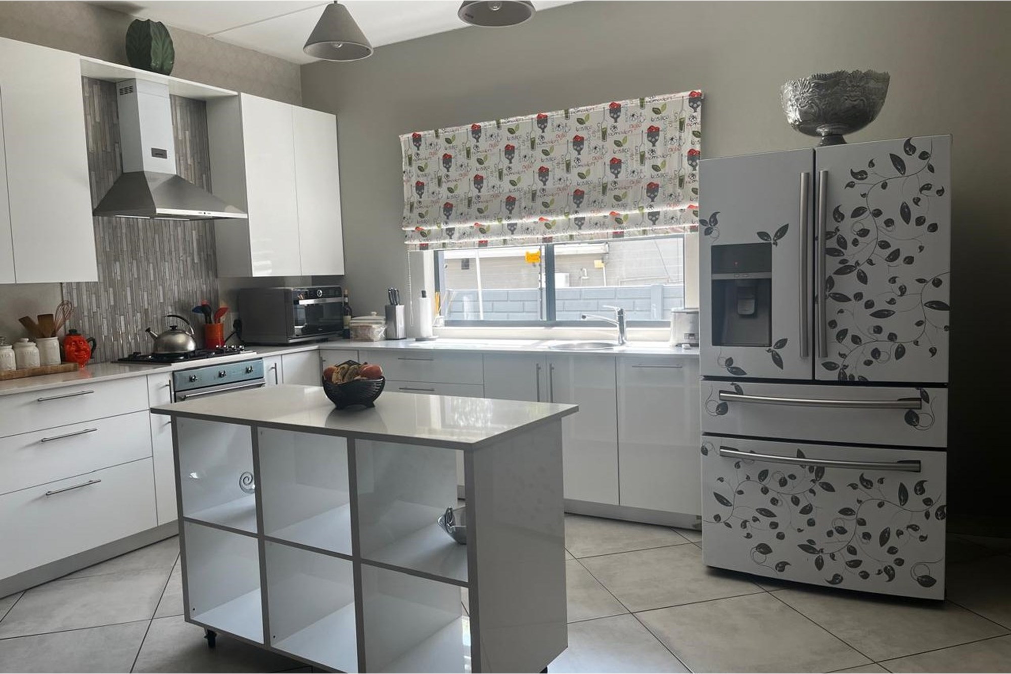4-bedroom, 3-bathroom beautiful family home Available For Sale