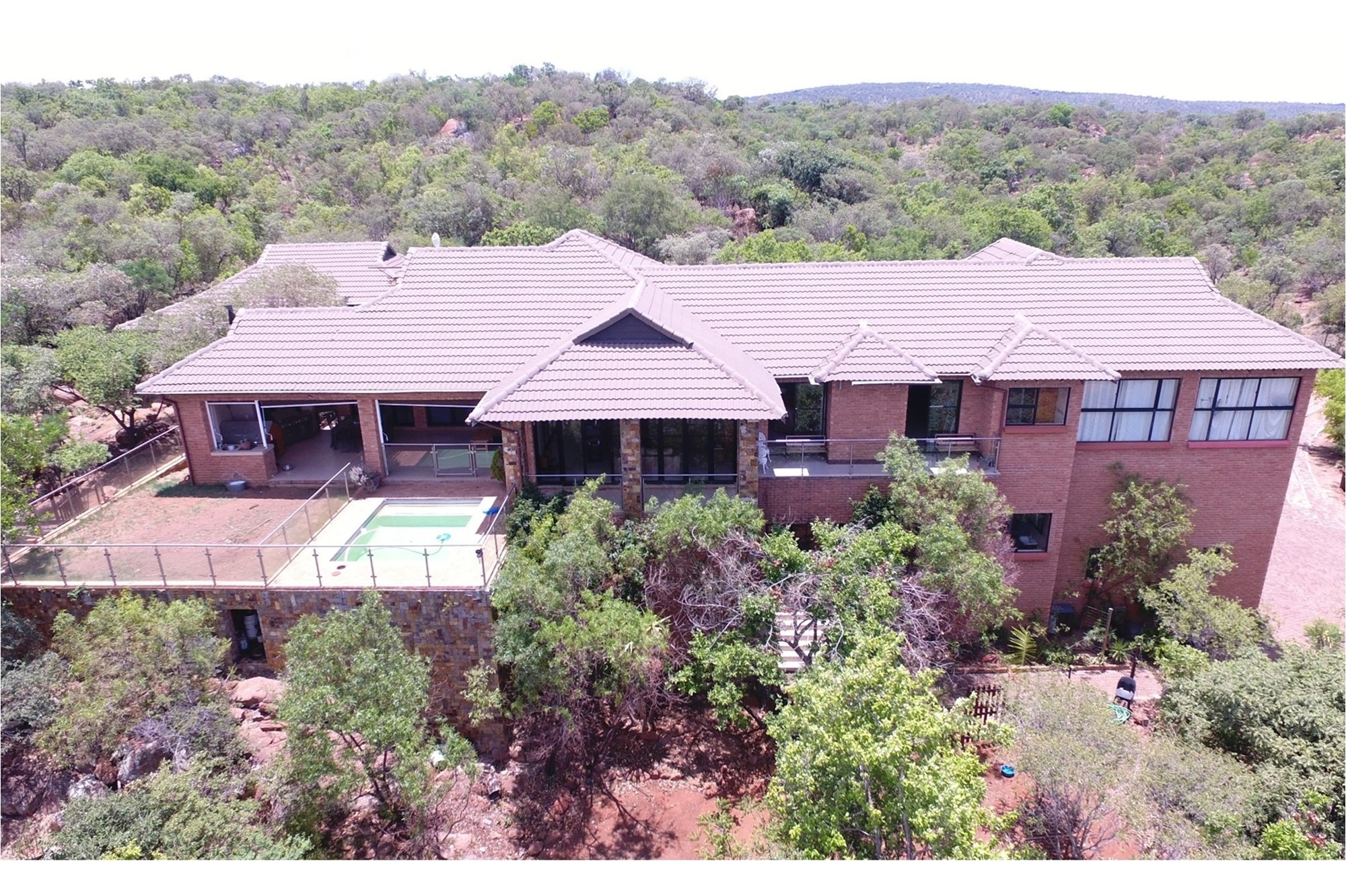 Thaba Moriri - Five bedroom house breathtaking views - House and large separate flat-PET FRIENDLY