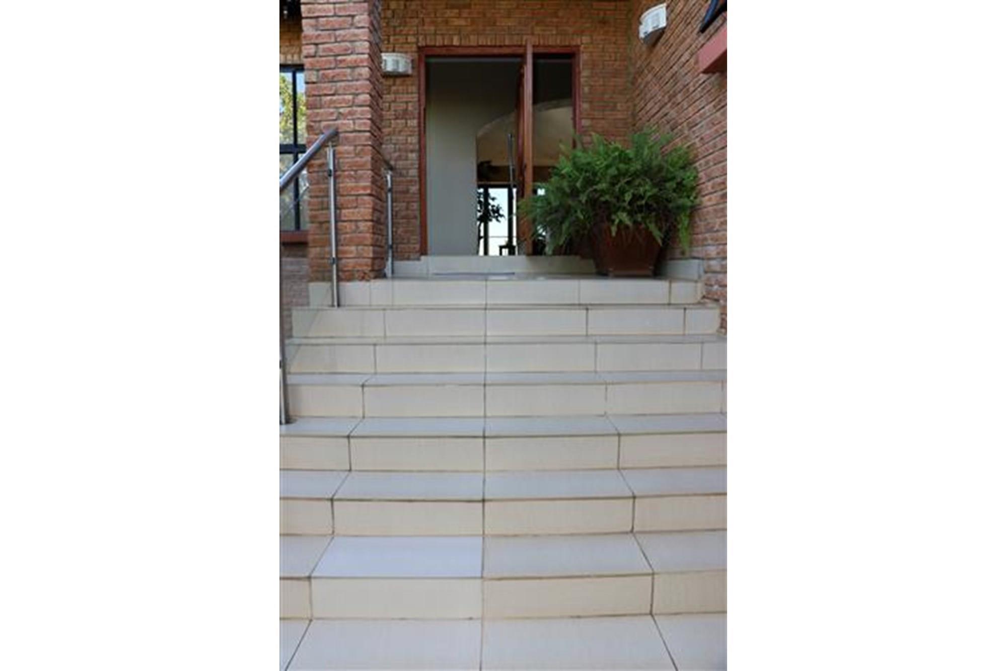 Thaba Moriri - Five bedroom house breathtaking views - House and large separate flat-PET FRIENDLY
