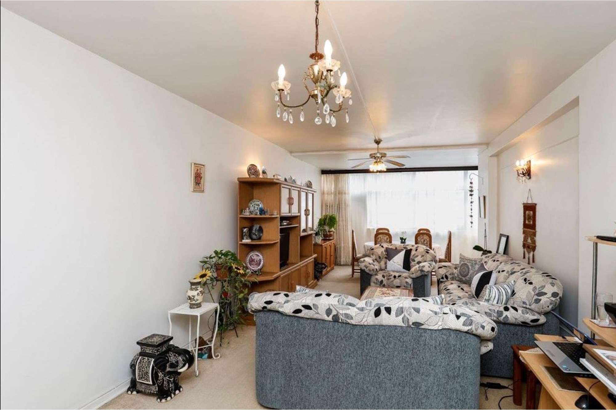 Step Into Style - 2-Bedroom Elegance Near the Beach