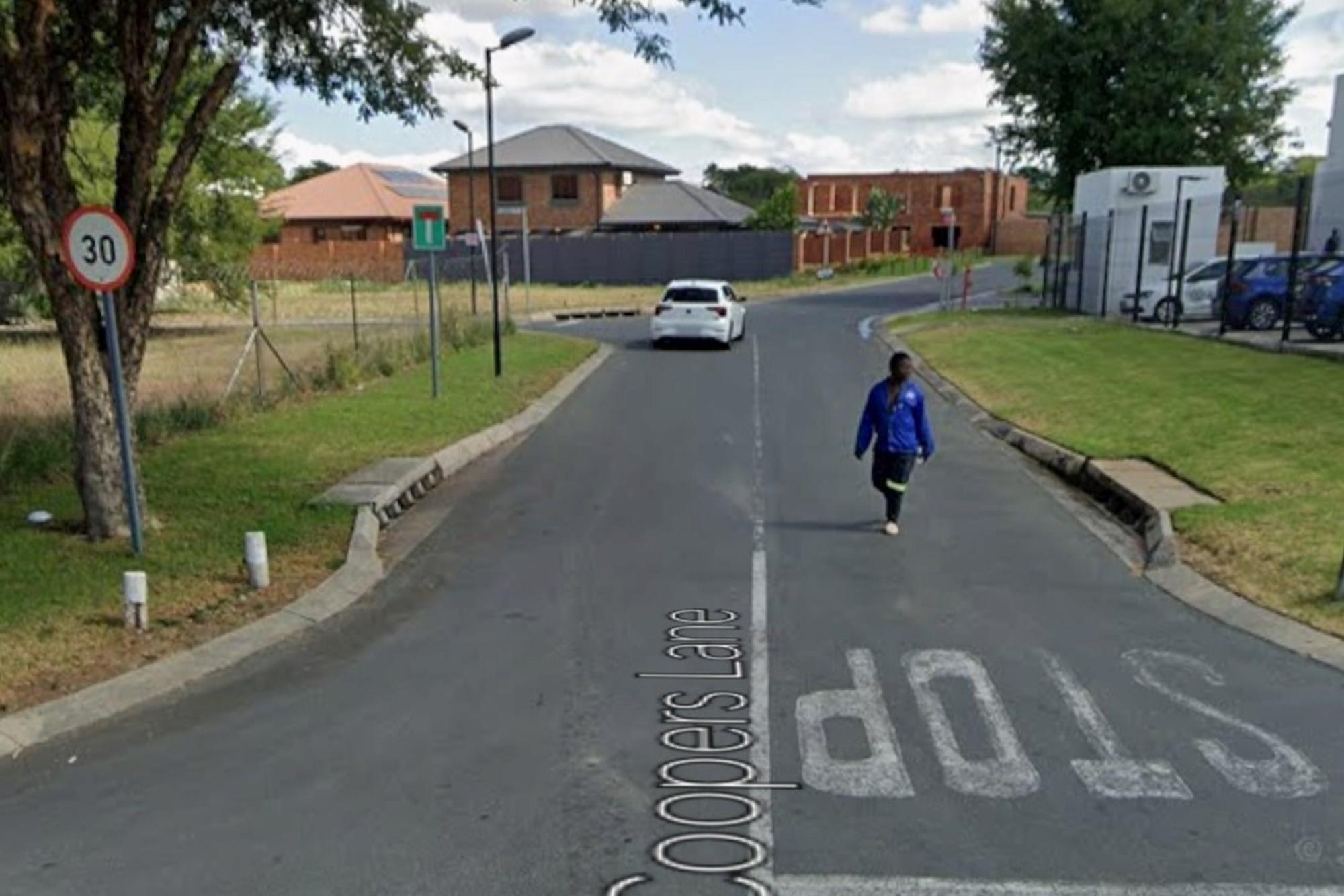 Location Location Location, Dekroon Villa is the place to be!