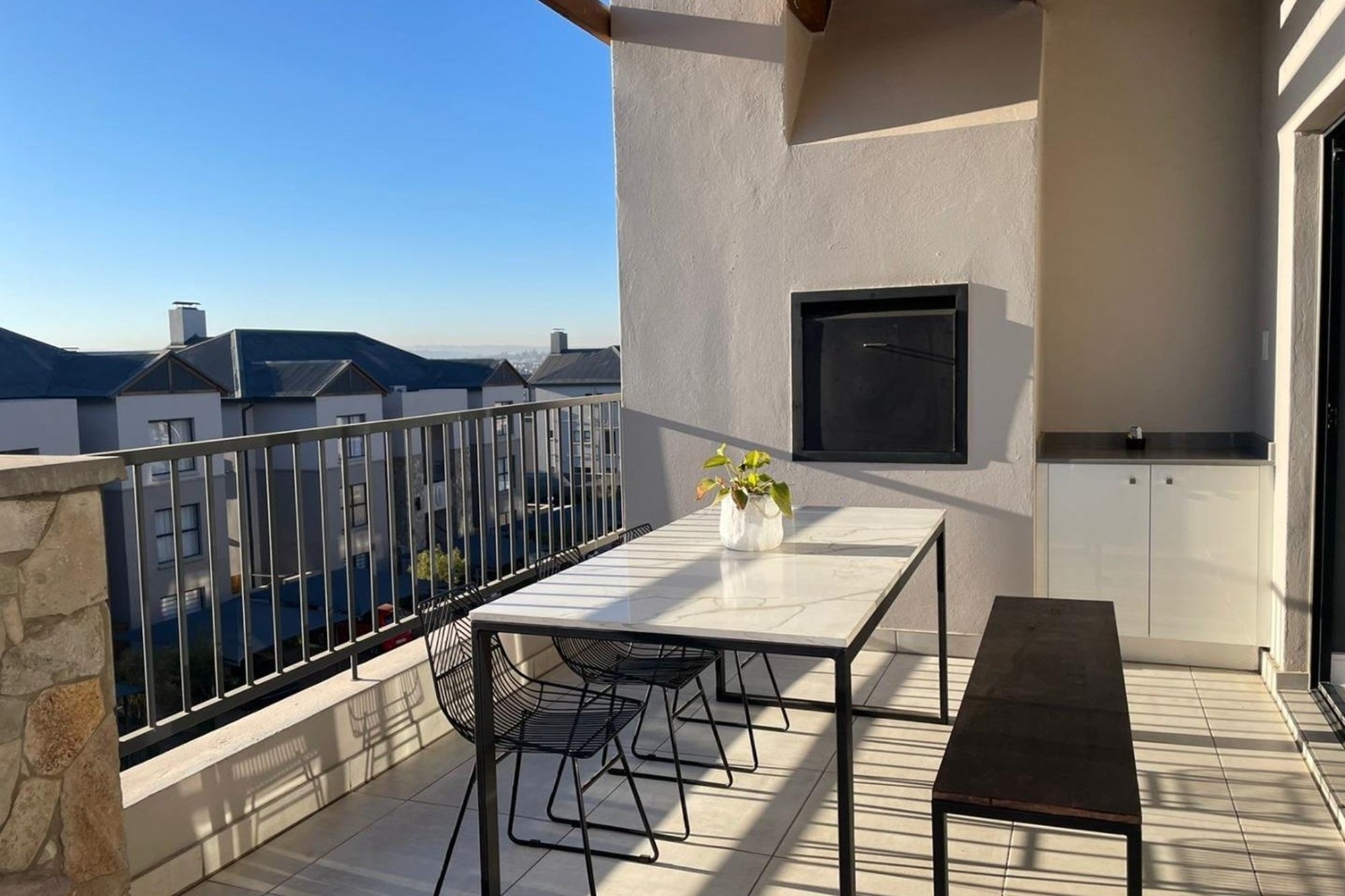 Apartment for rent in The Polofields, Waterfall, Midrand, 113 m²
