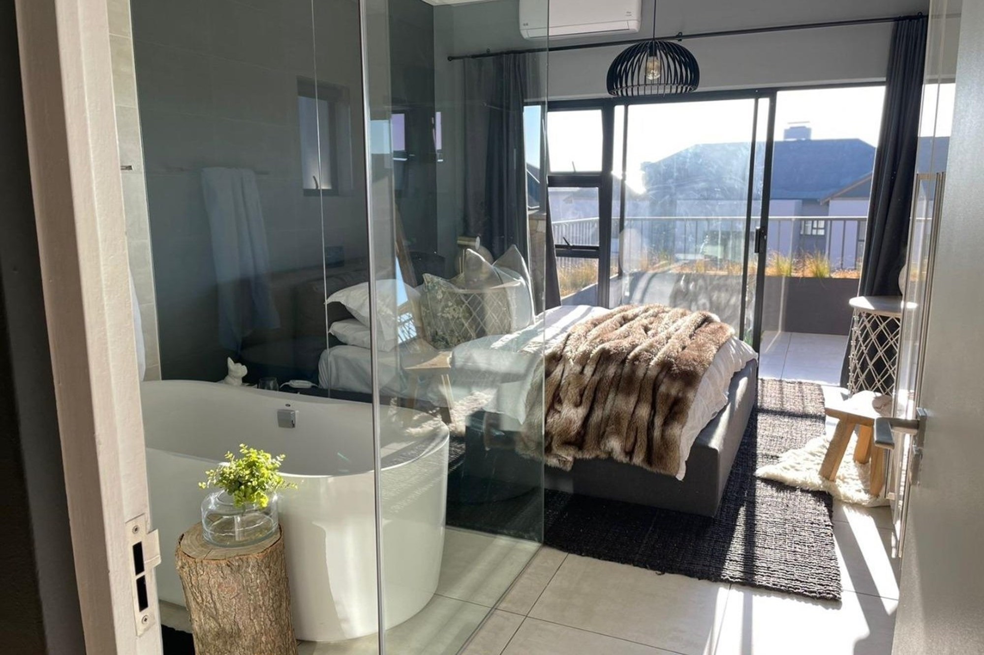 Apartment for rent in The Polofields, Waterfall, Midrand, 113 m²