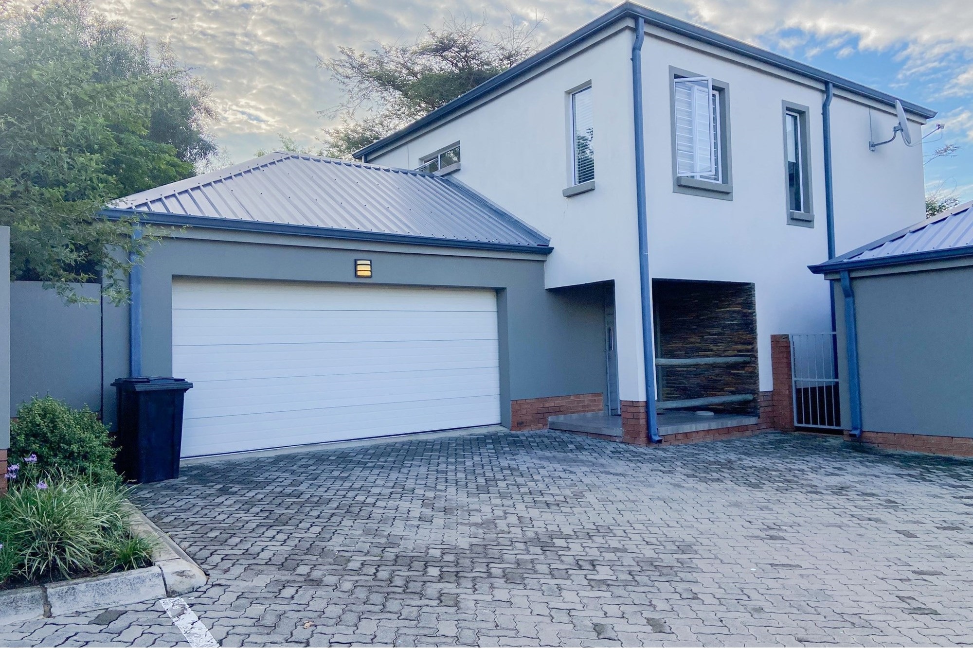 3 Bedroom House "Modern Luxury Awaits in a lifestyle Broadacres Estate"