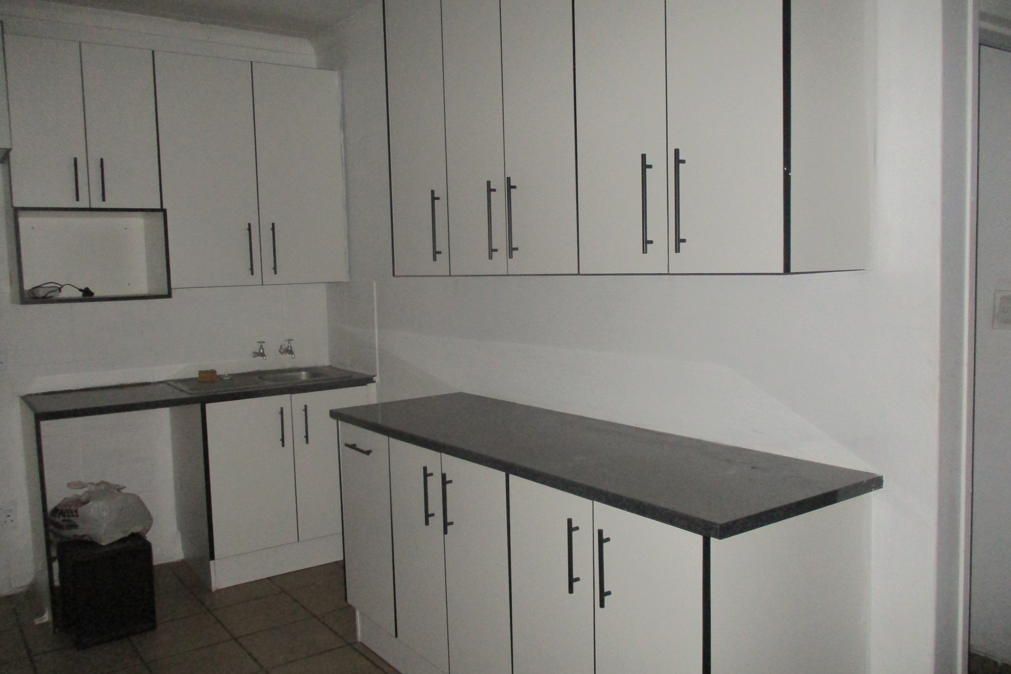 "2-Bed Apartment for sale in Central Kempton Park"