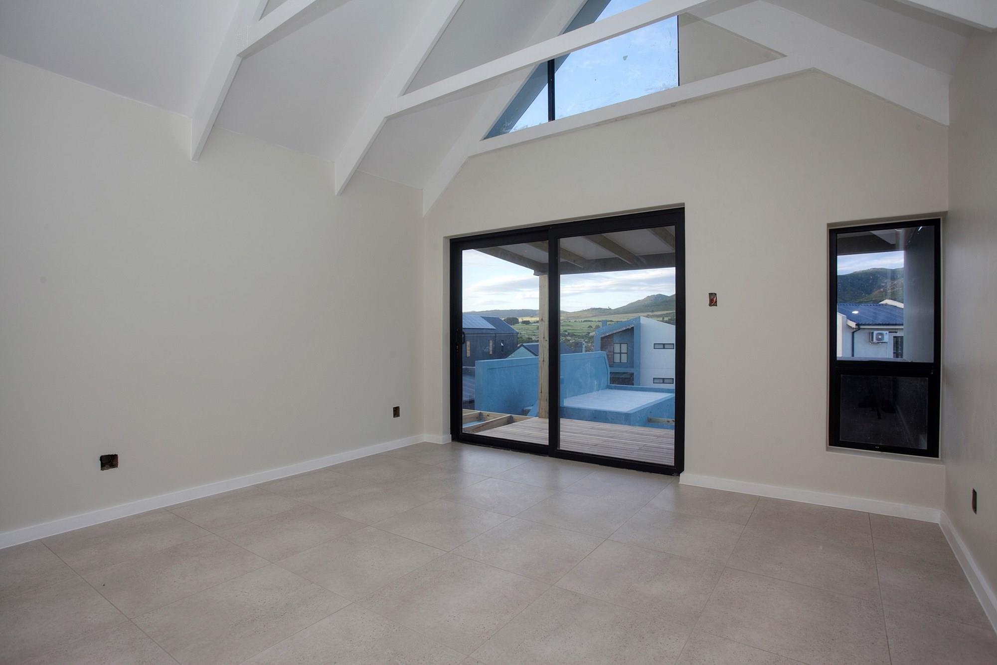 Priced to Sell: 3-Bedroom Home with Endless Potential