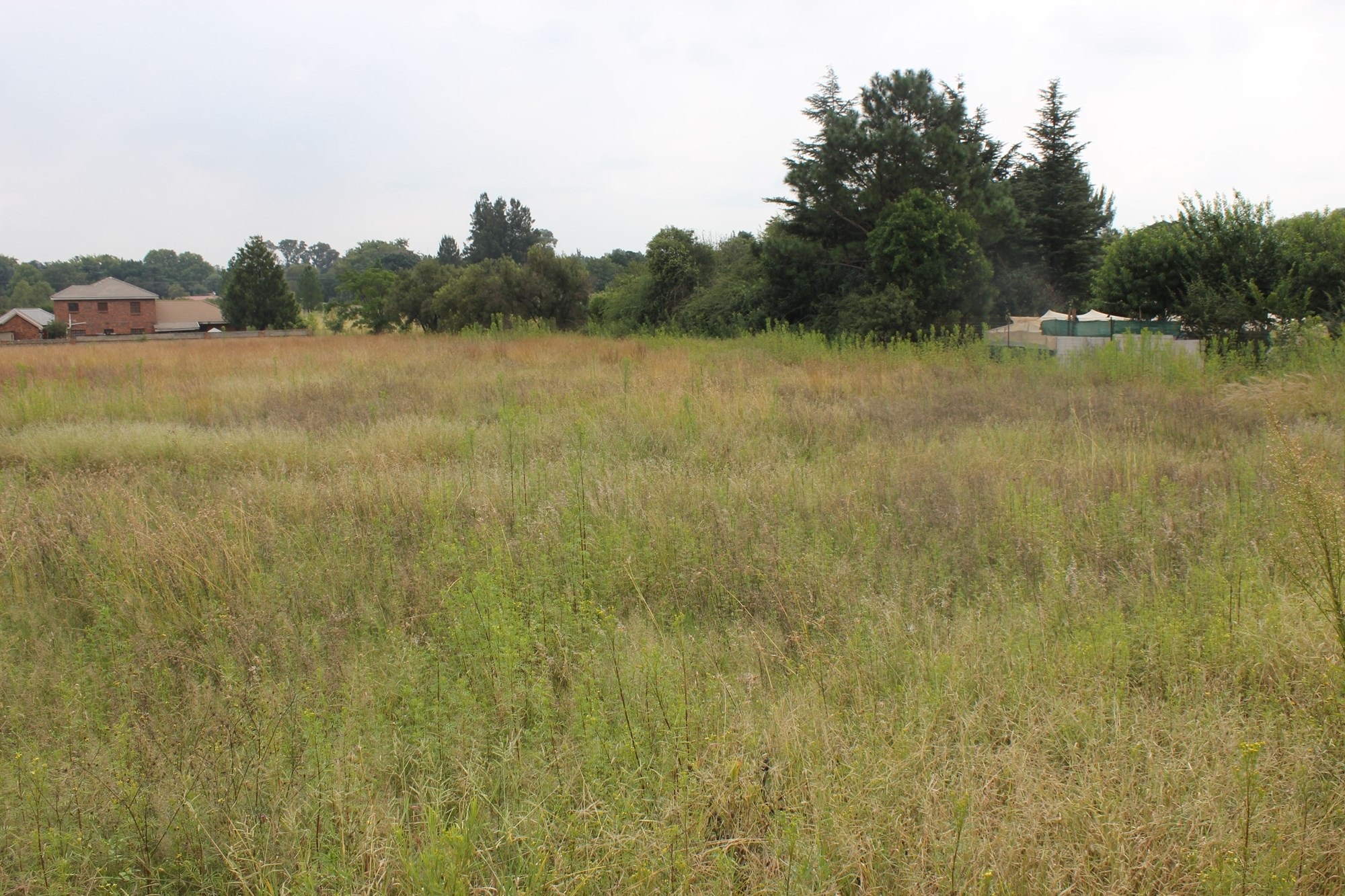 Wonderful opportunity to build your future dream home