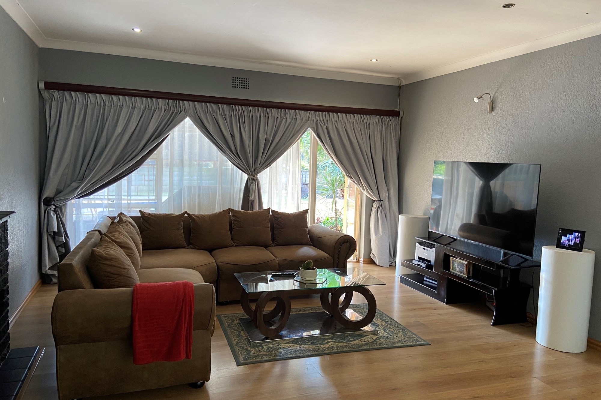 Secure 4 Bedroom To Let in Glen Marais