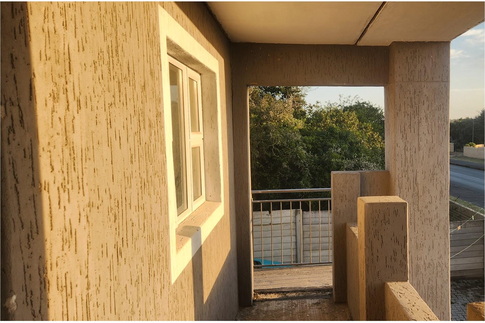 House For Sale in Beacon Bay, East London