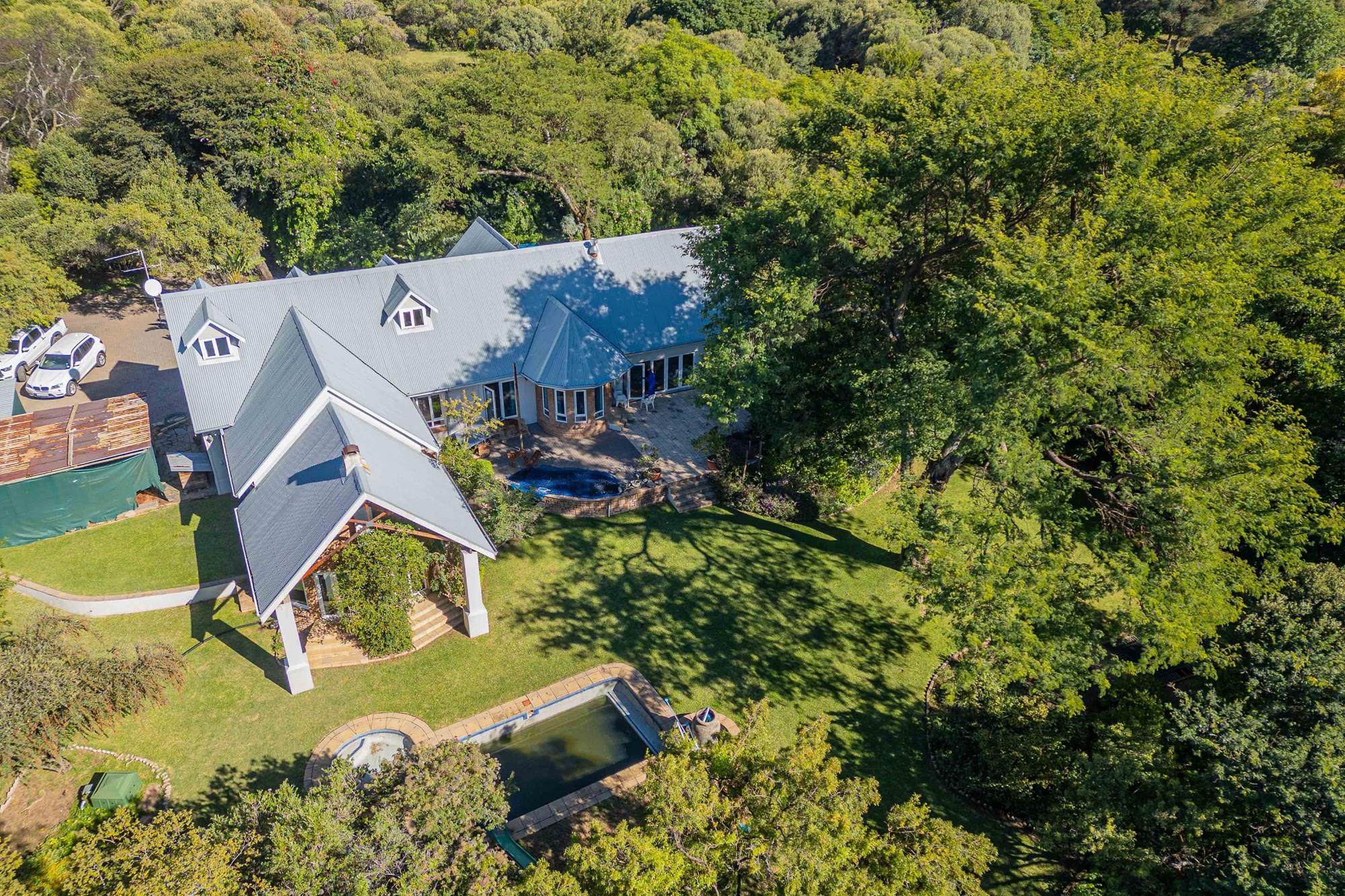 Four Hectre Small Holding With Gorgeous Modern Farm House