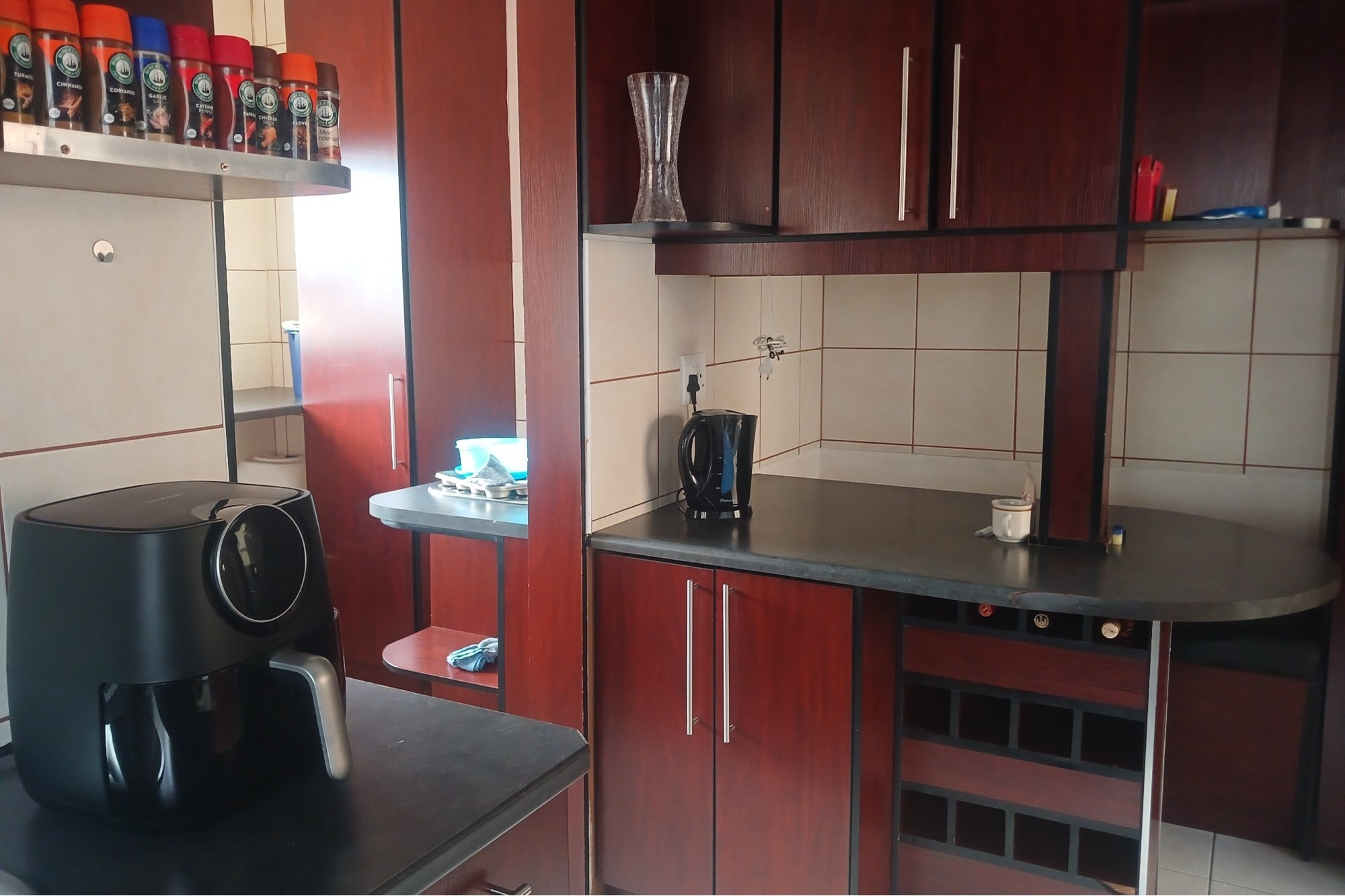 "Luxurious 4-Bedroom Family Home