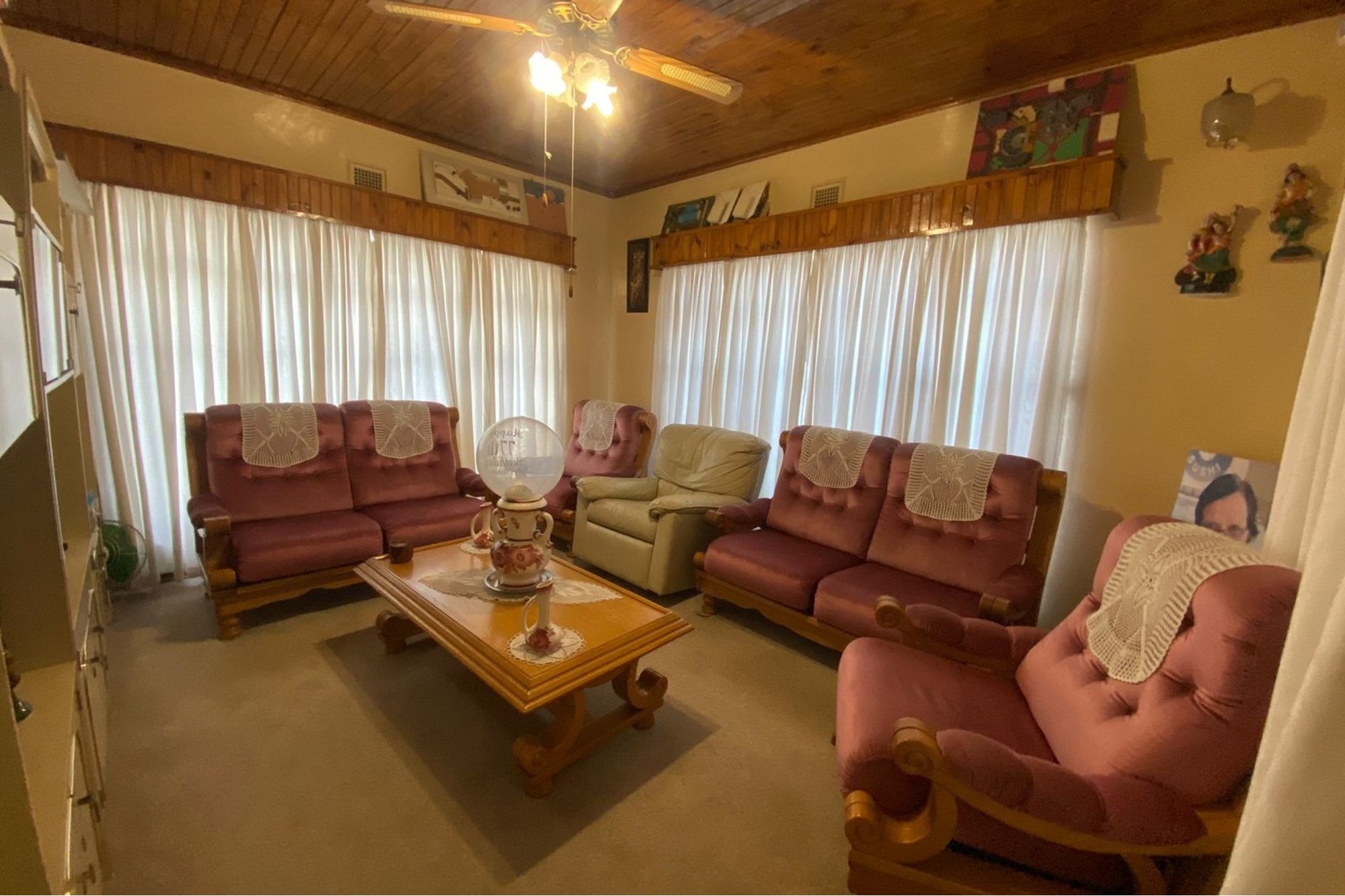 Spacious 3-Bedroom Home with Private Study Alarm System - Lennoxton