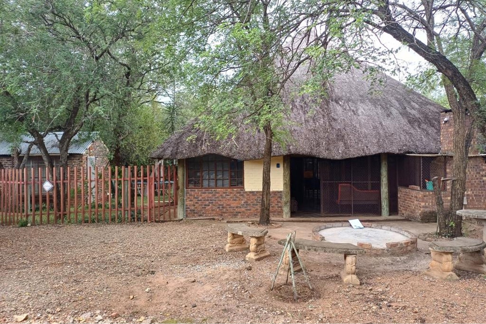 House for sale in Marloth Park, 1928 m²