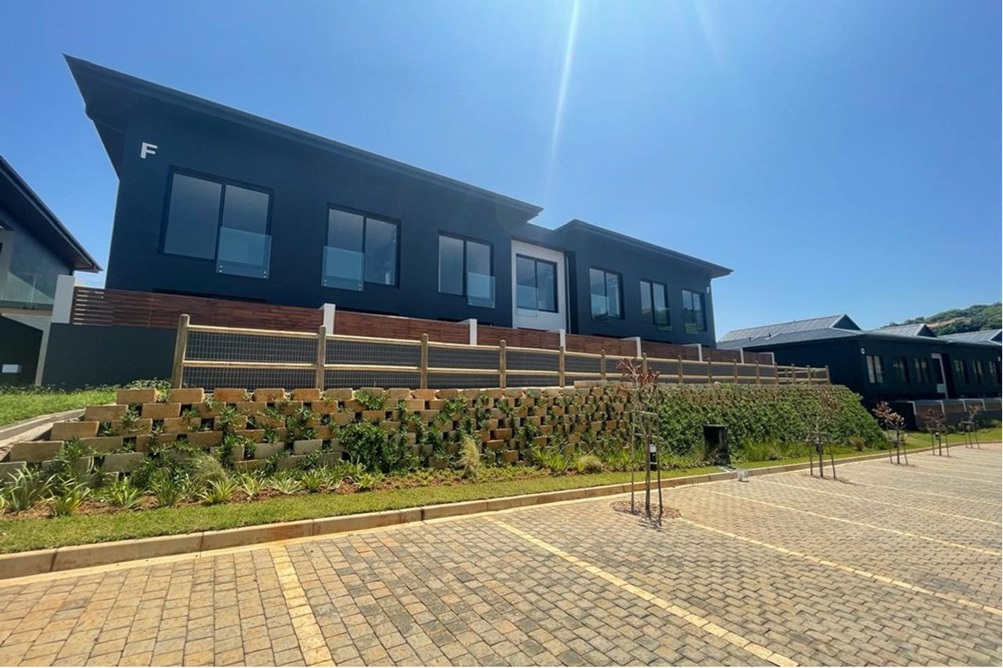OCEAN CLUB ZIMBALI - YOUR GATEWAY TO LUXURY COASTAL LIVING AND HIGH RETURN ON INVESTMENT