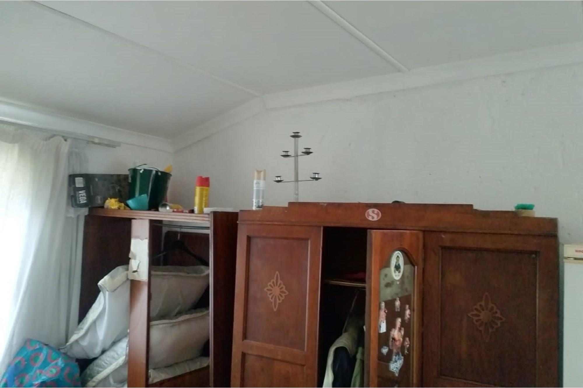 Block Of Flats Plus The Main House For Sale In Orlando West
