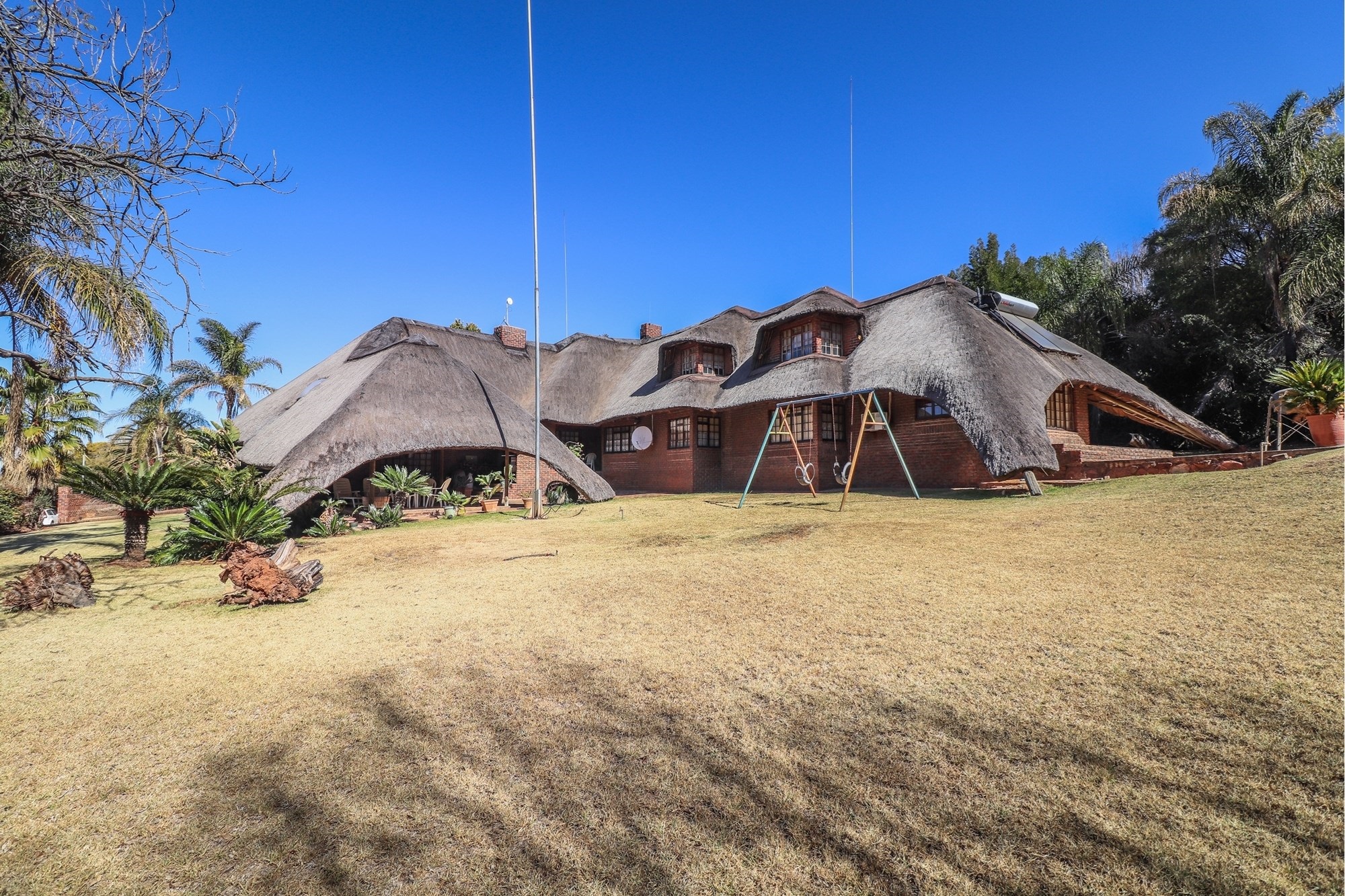 "Luxury Oasis in Doringkruin: Price Reduced!"