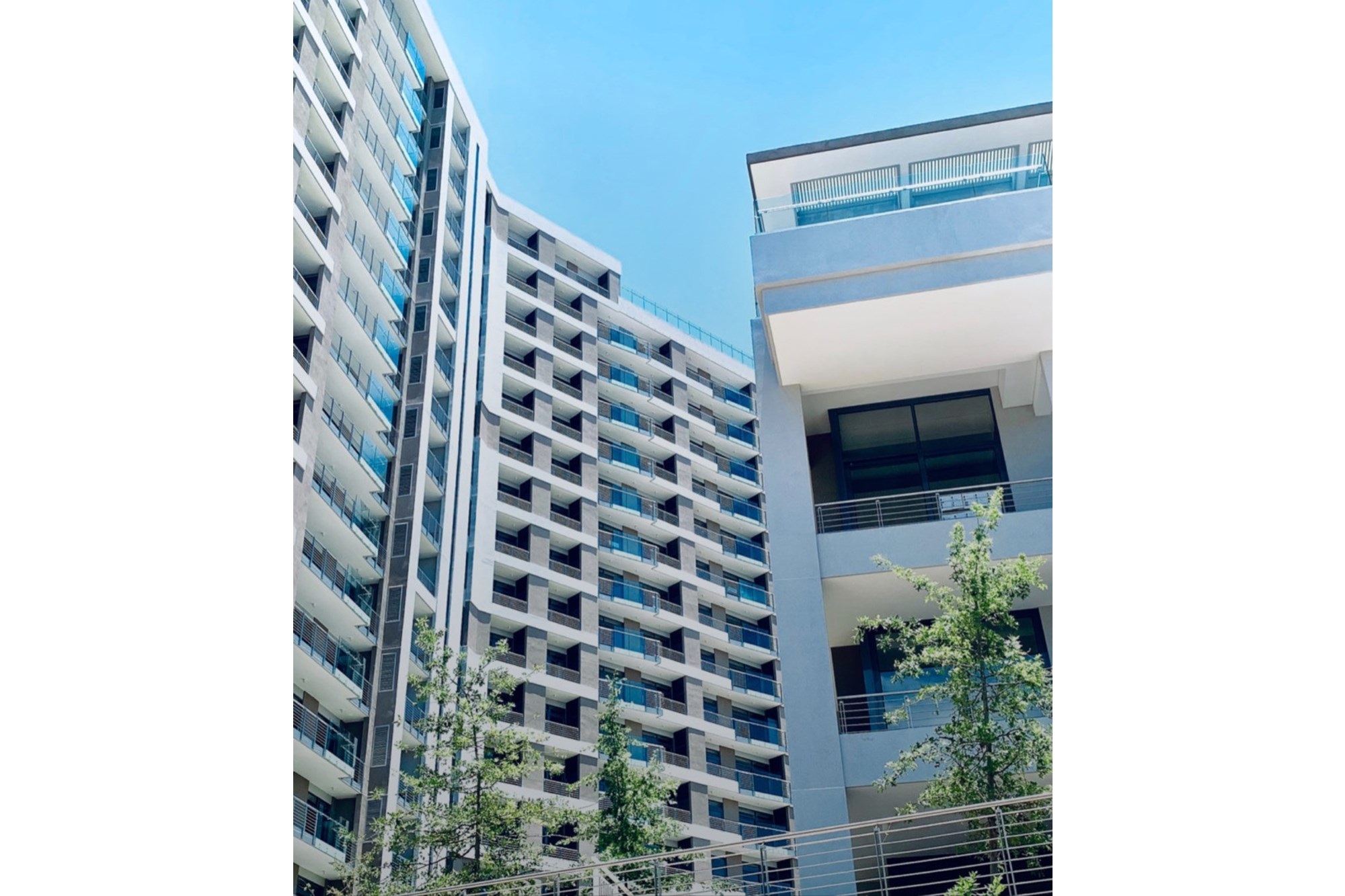 2 Bedrooms 2 Bathrooms at the Capital Trilogy, Menlyn Maine