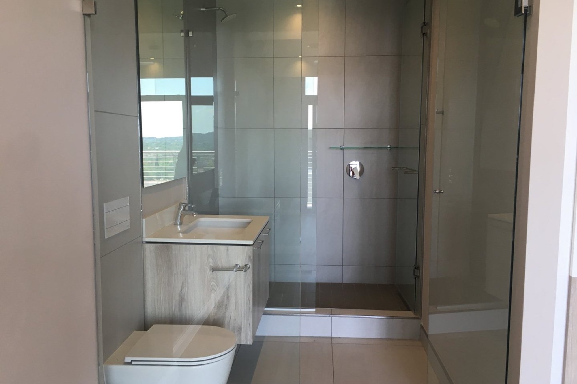 2 Bedrooms 2 Bathrooms at the Capital Trilogy, Menlyn Maine