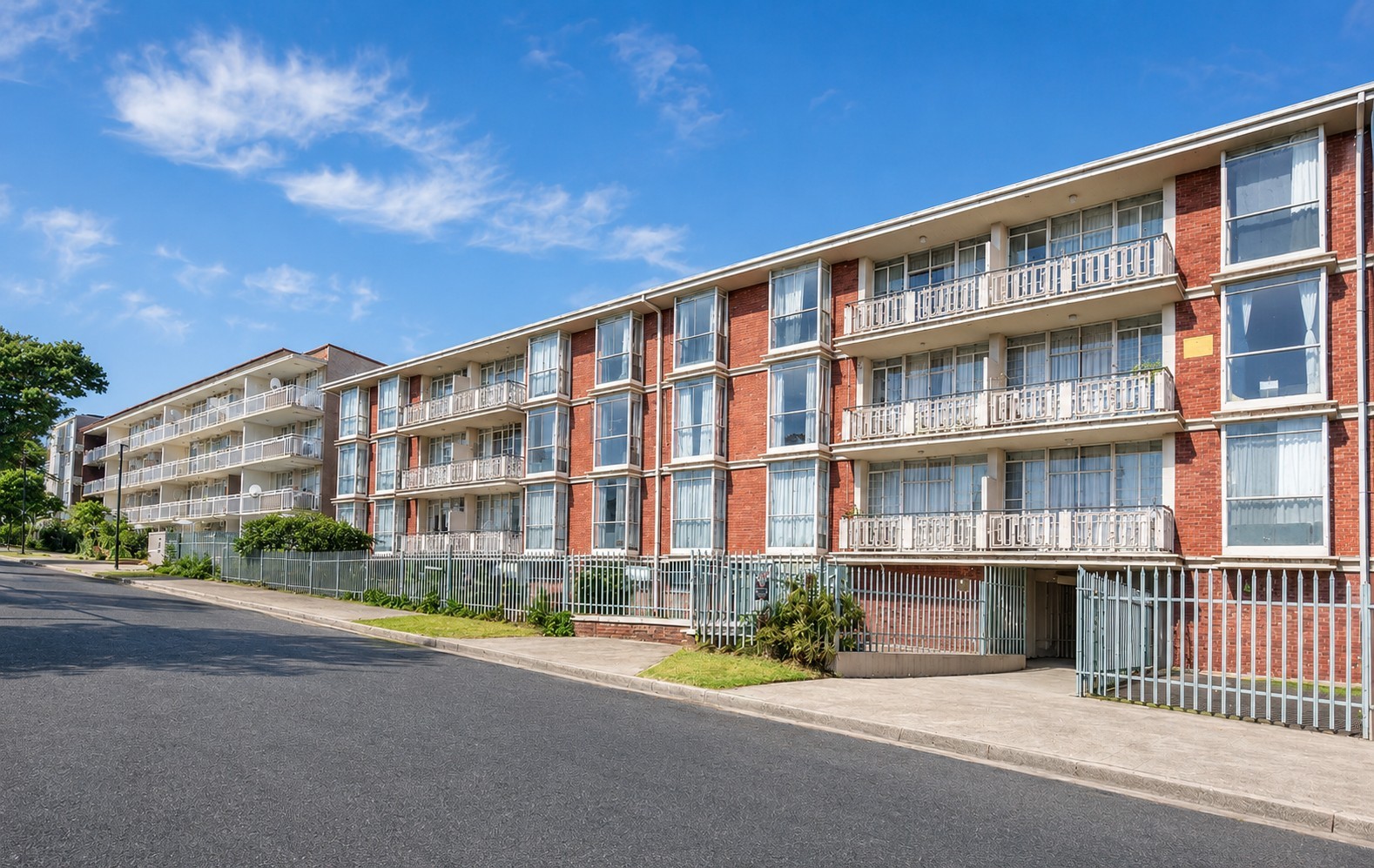 Price Reduced! Fully tenanted block of flats in Gresswold  Offers from R11 500 000