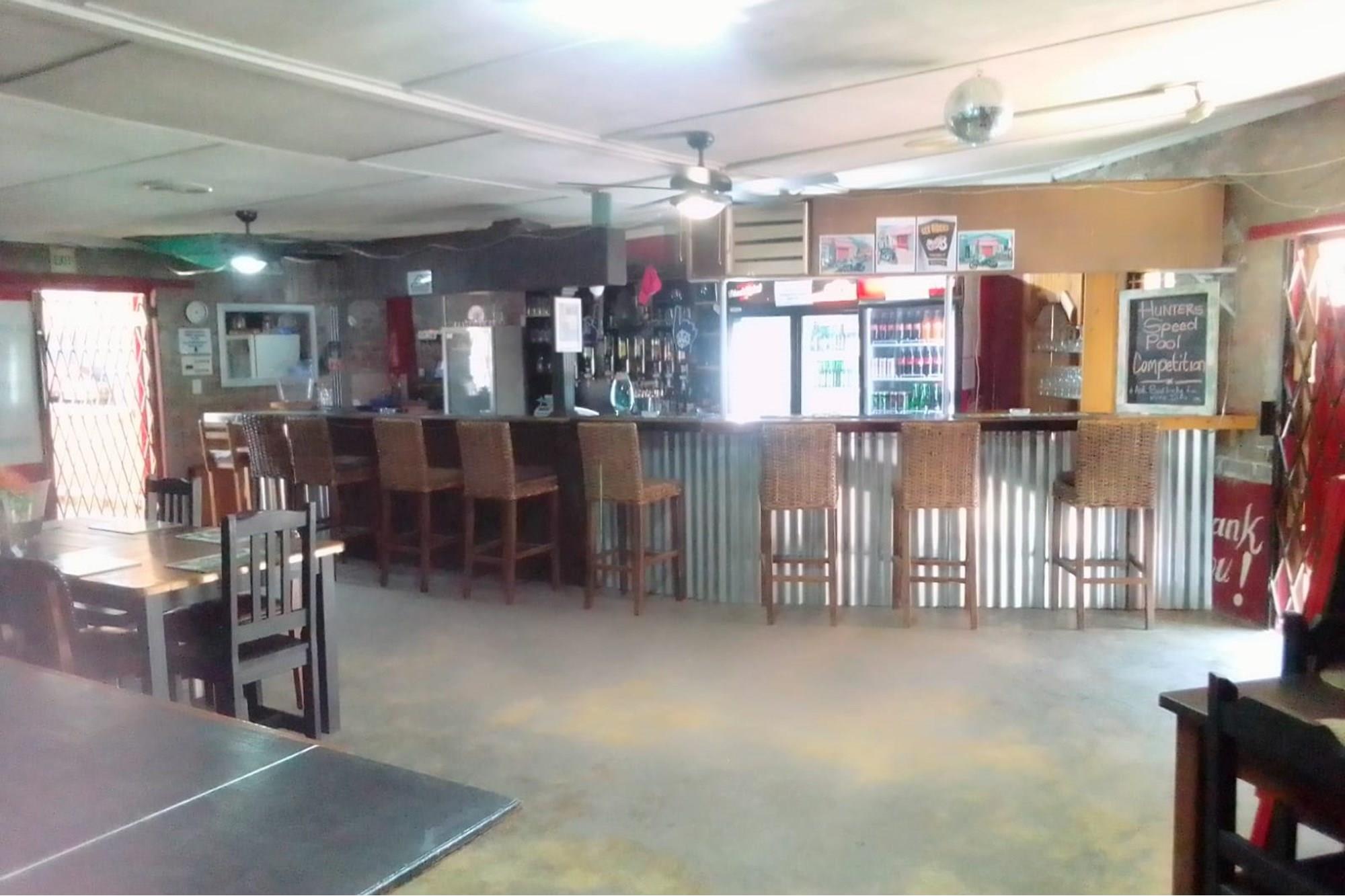 Amazing 21 ROOM Upmarket Guest House in Porterville