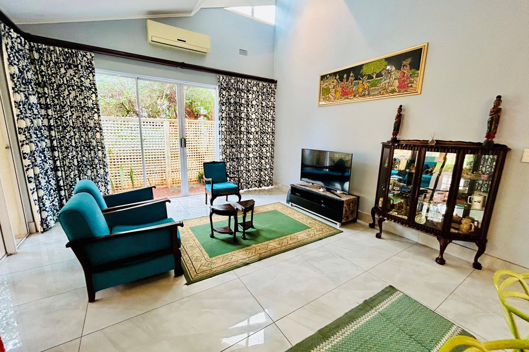 3 BEDROOM TOWNHOUSE IN KINDLEWOOD ESTATE TO RENT
