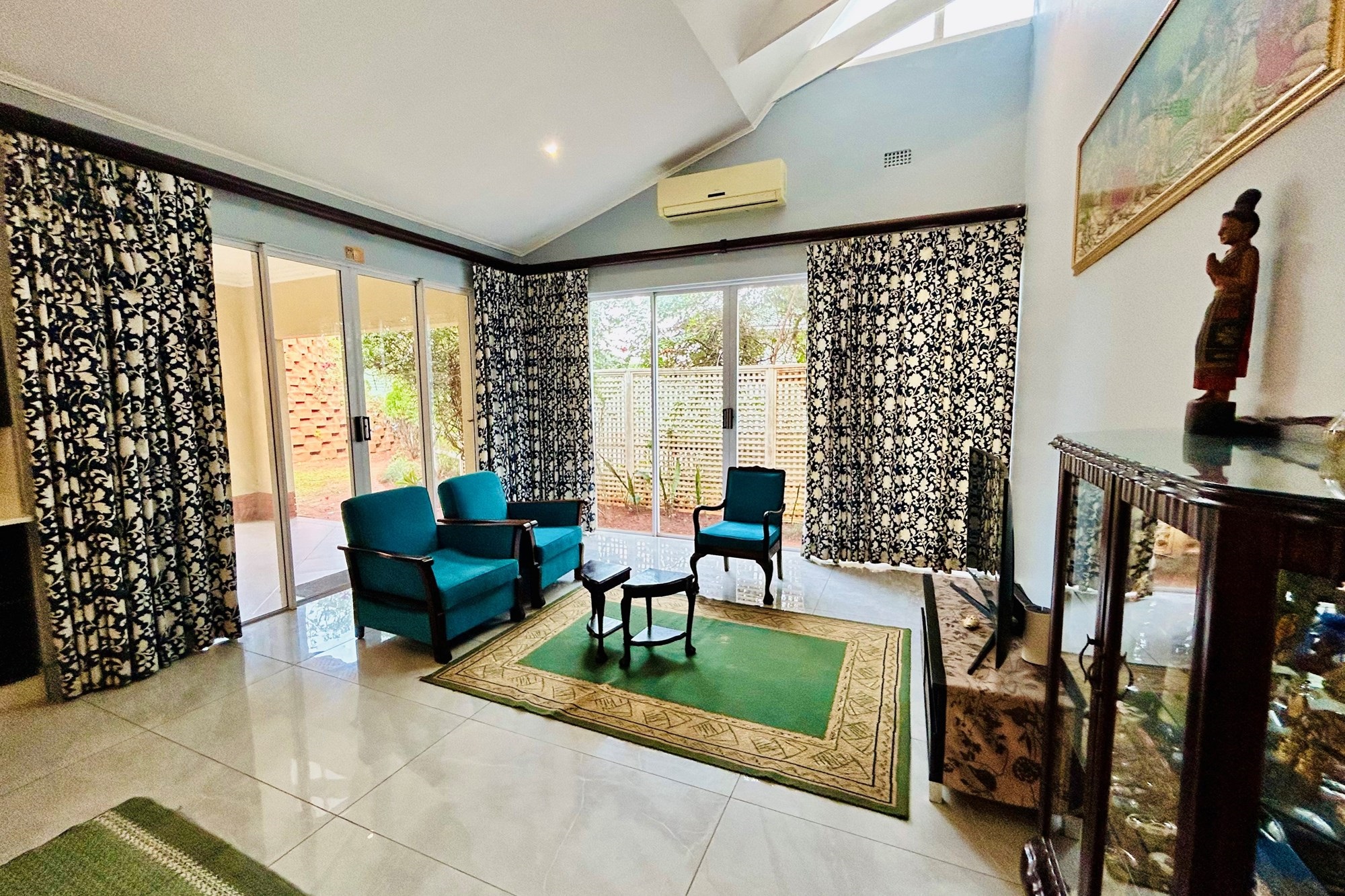 3 BEDROOM TOWNHOUSE IN KINDLEWOOD ESTATE TO RENT