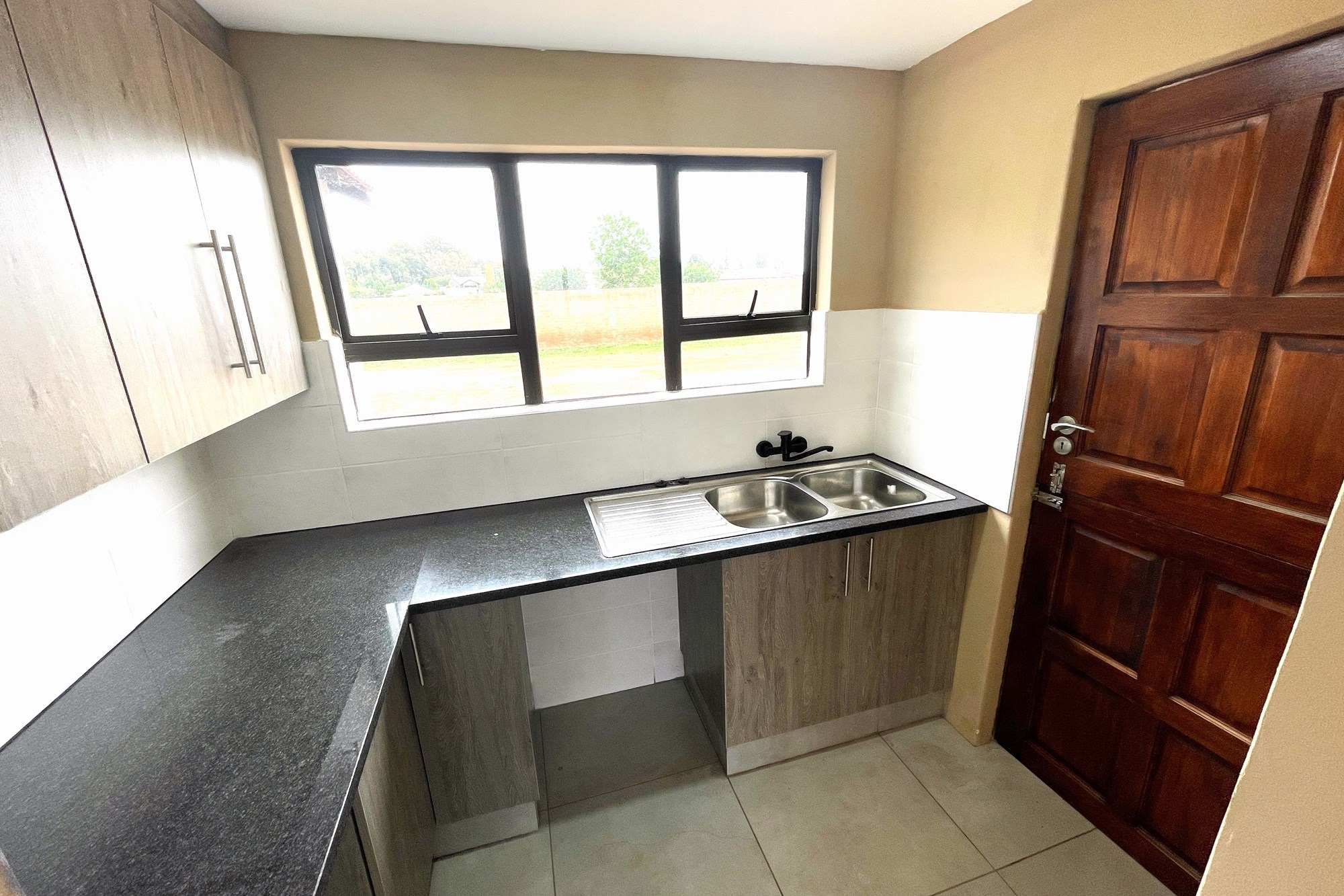 3 Bedroom House For Sale in Henley on Klip