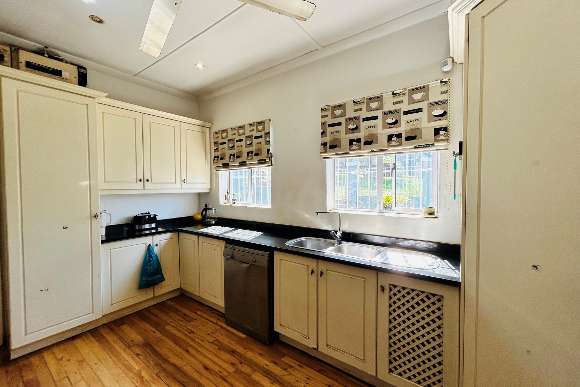 4 Bedroom House for Sale in Durban North