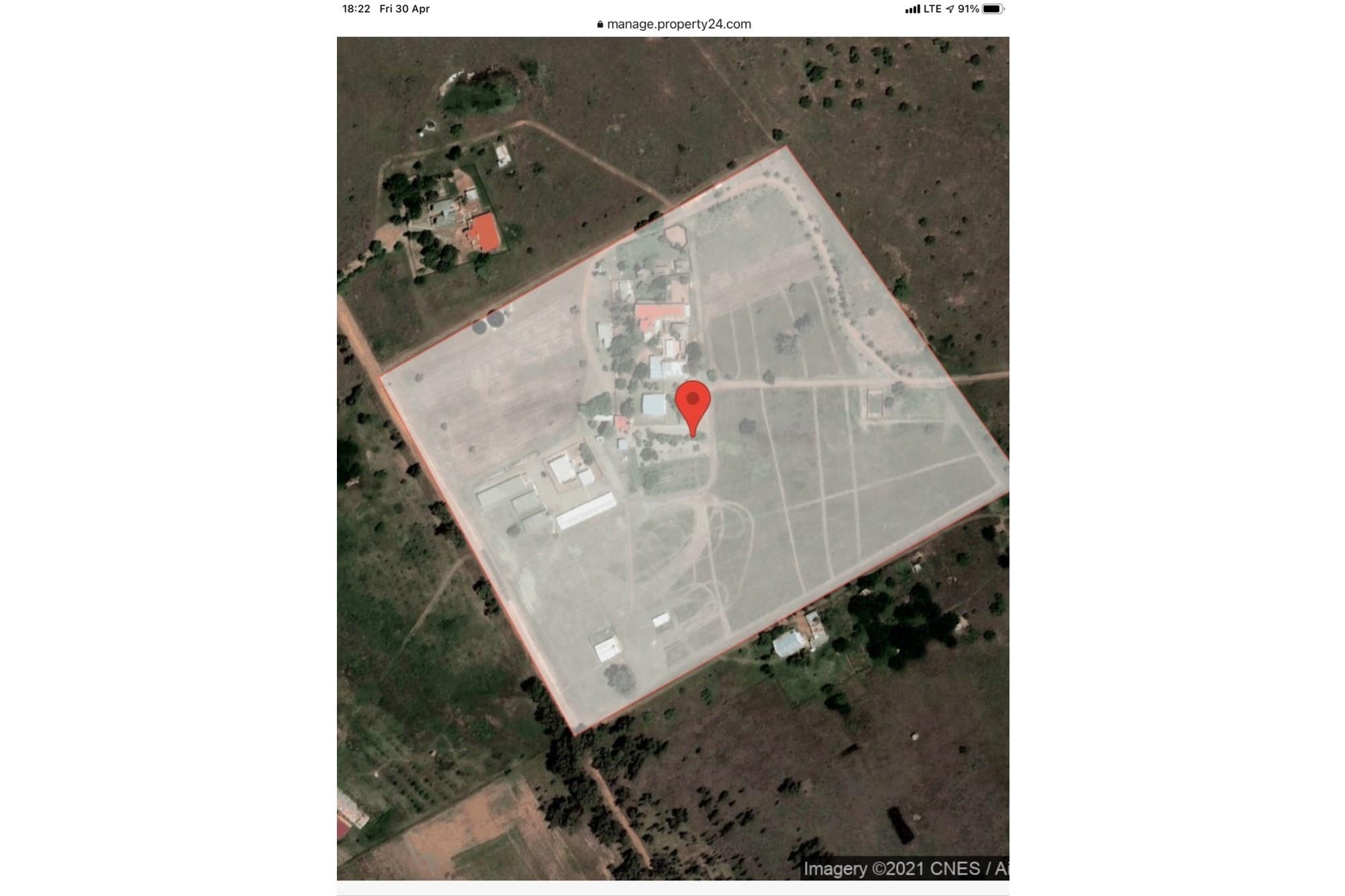 Beautiful 8,6 Hct Plot with 3 Houses, Flat and 2 Chalets