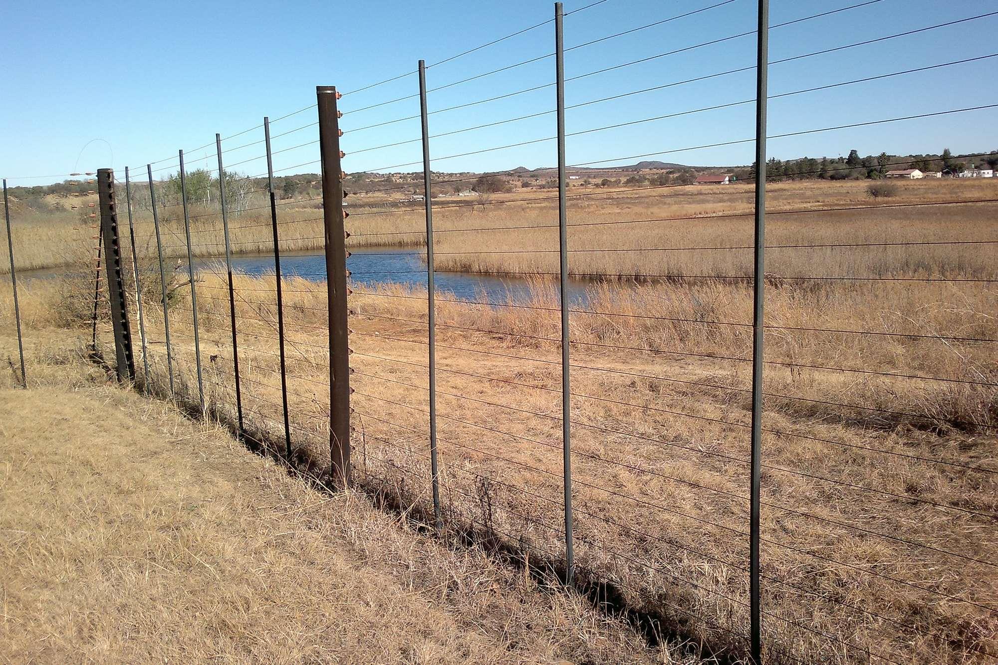 Beautiful farm at Maanhaarrand. . Enjoy a country lifestyle near a lot of towns and cities.