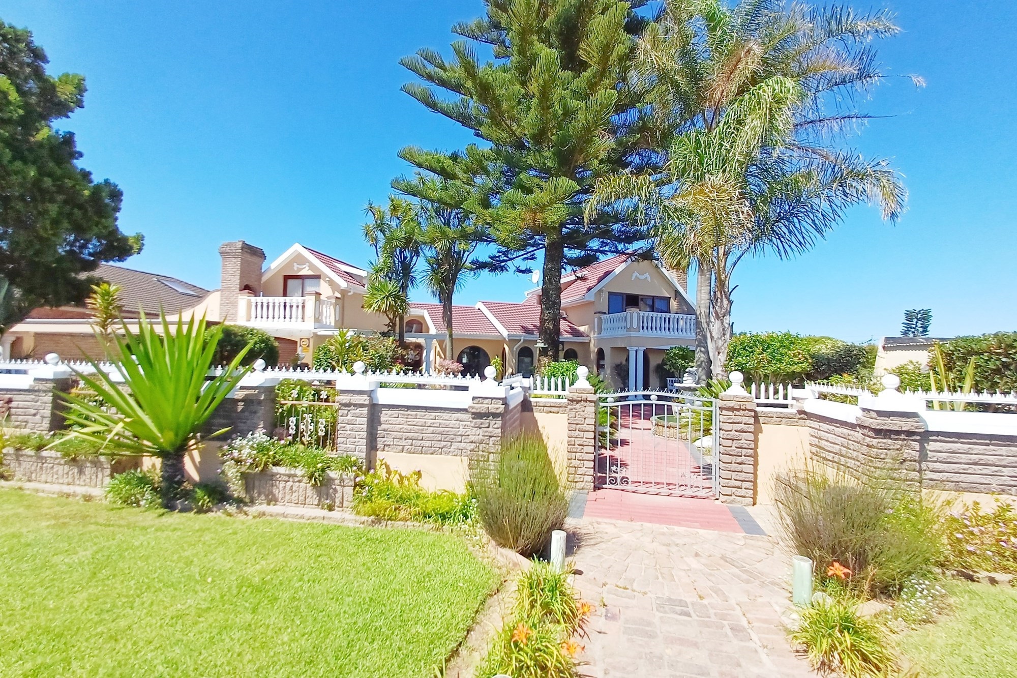 House for sale in Delvillepark, George, 1128 m²