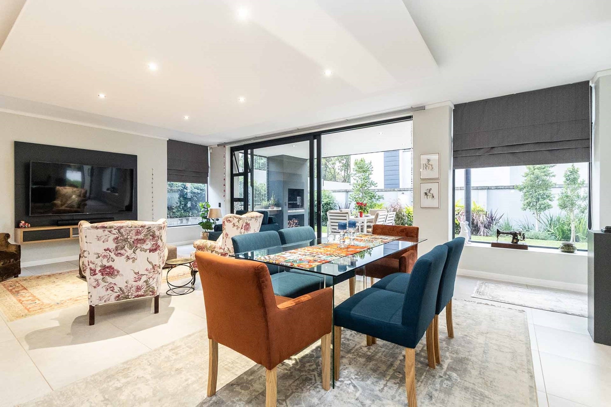 Sophisticated Contemporary Living | Exclusive Cluster Units in Waterkloof/Waterkloof Heights Border