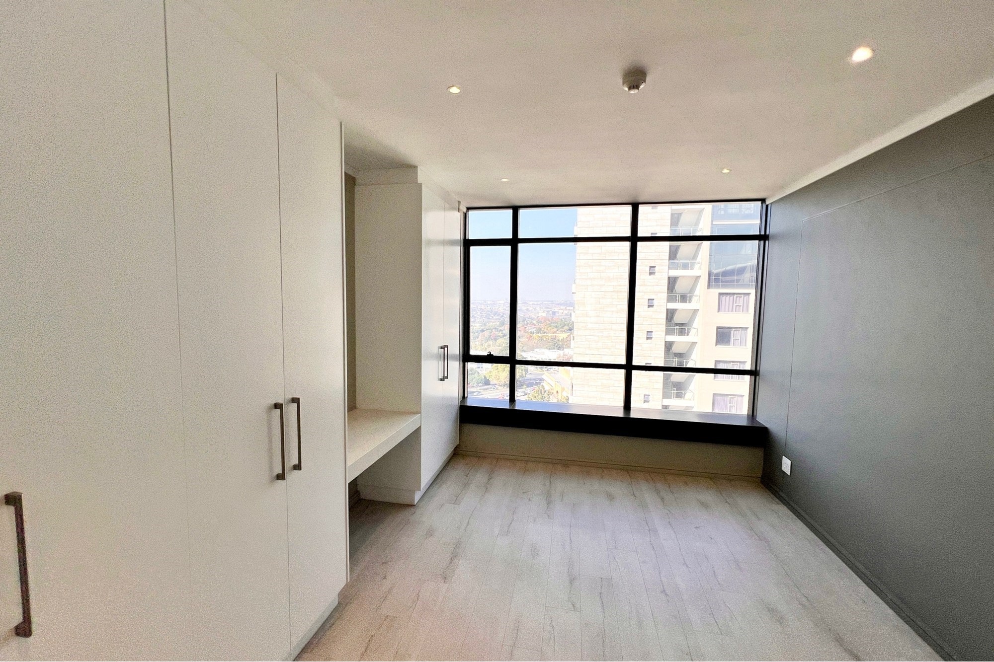 Penthouse for sale in Morningside, Sandton, 193 m²