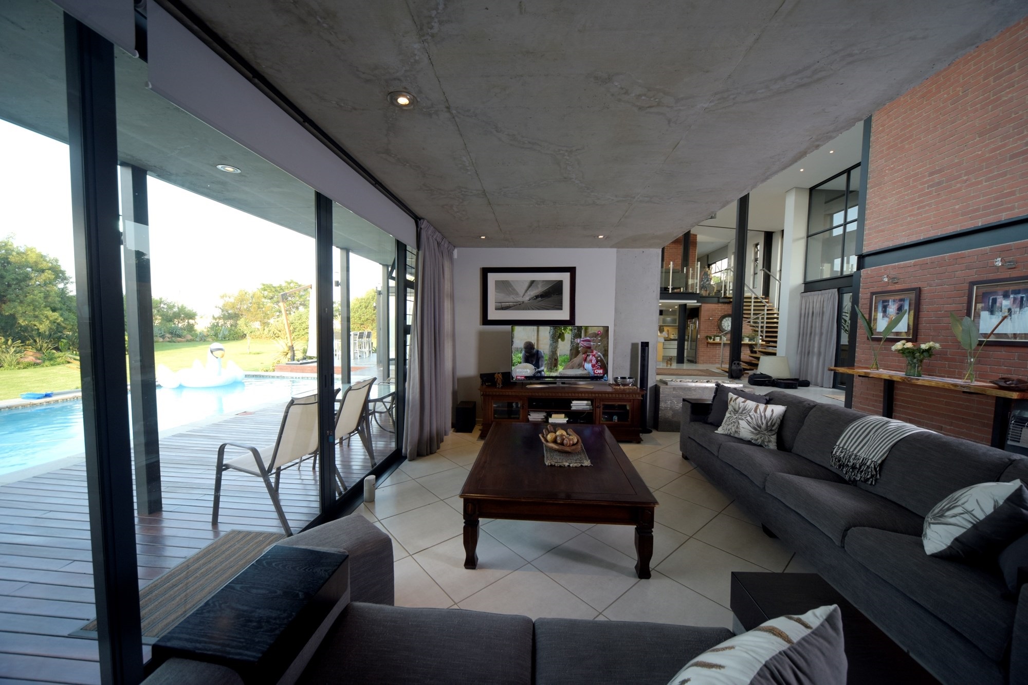 Exceptional Luxury Living on a Private Estate in Chartwell