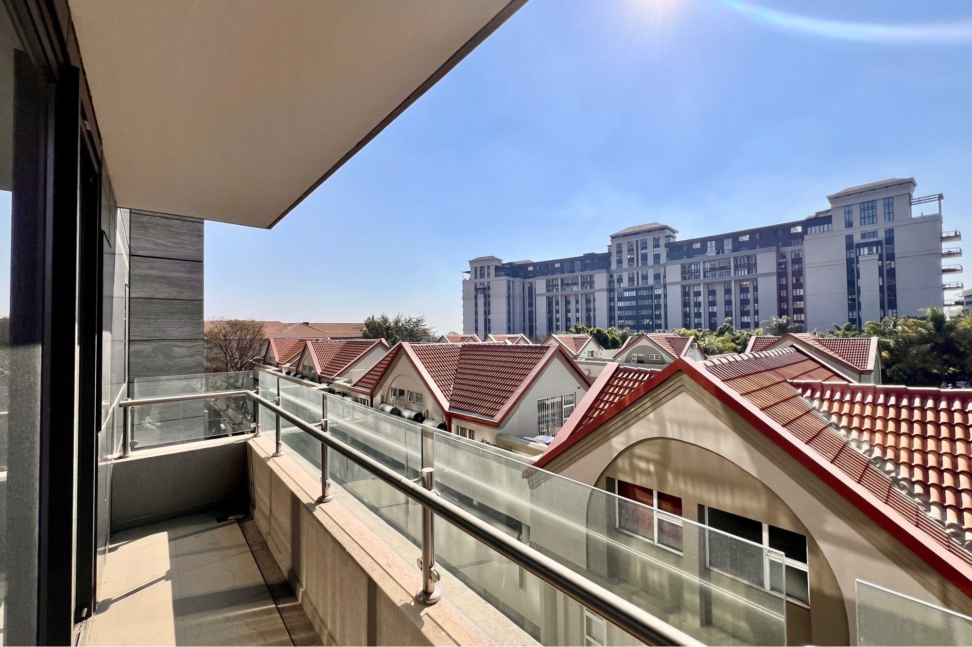 Charming 2 bedroom Unit for sale at the Masingita towers