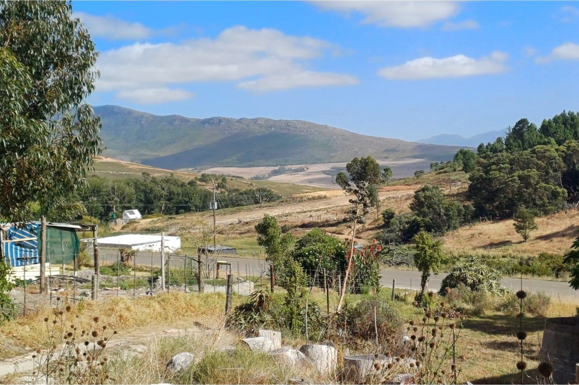 Spacious 3-Bedroom Family Home on 2600M2 Land in Tesselaarsdal