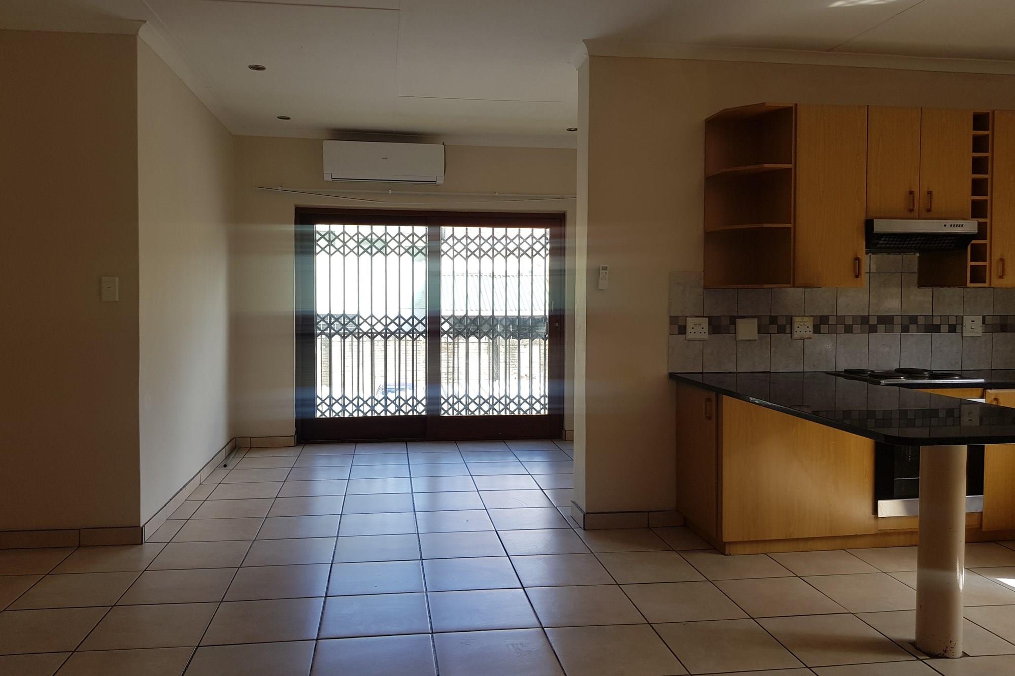 Spacious 3-bedroom flat for sale