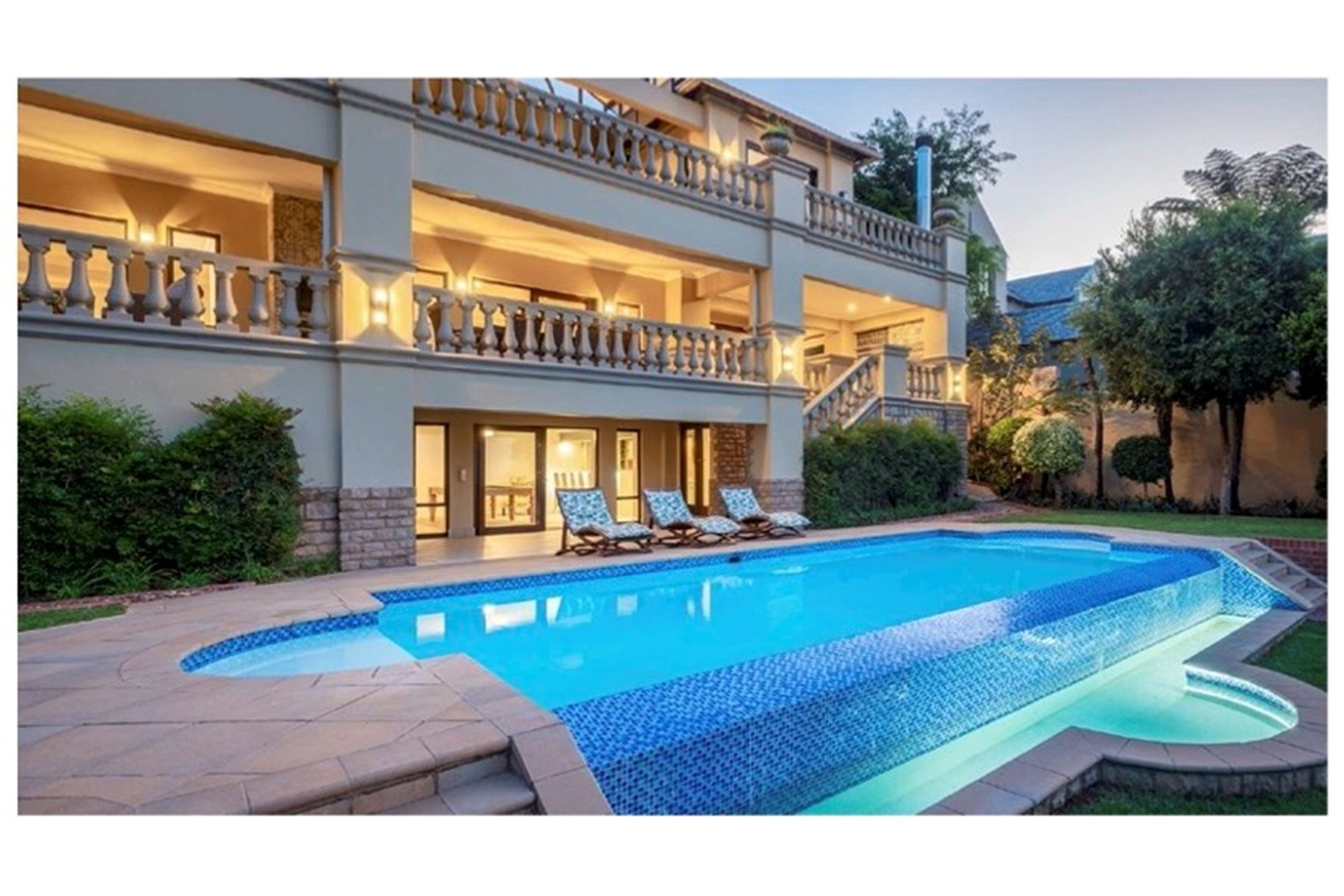 Grand Three-Storey Waterkloof Home with Gym, Cottage Panoramic Views