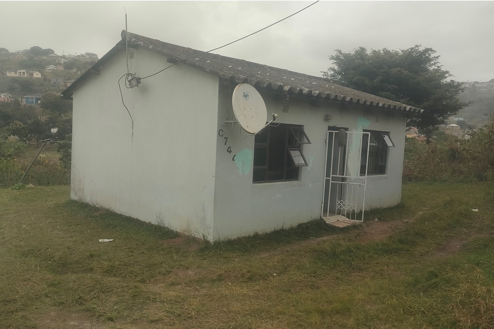 "Charming 2-Bed Dream Home in Folweni C"