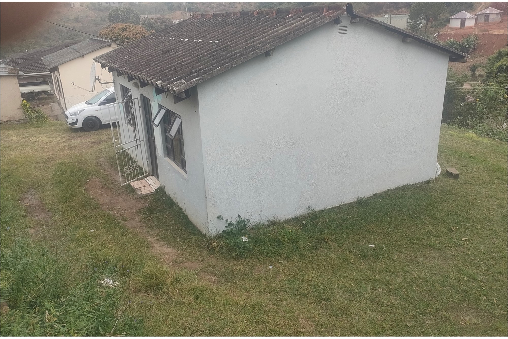 "Charming 2-Bed Dream Home in Folweni C"