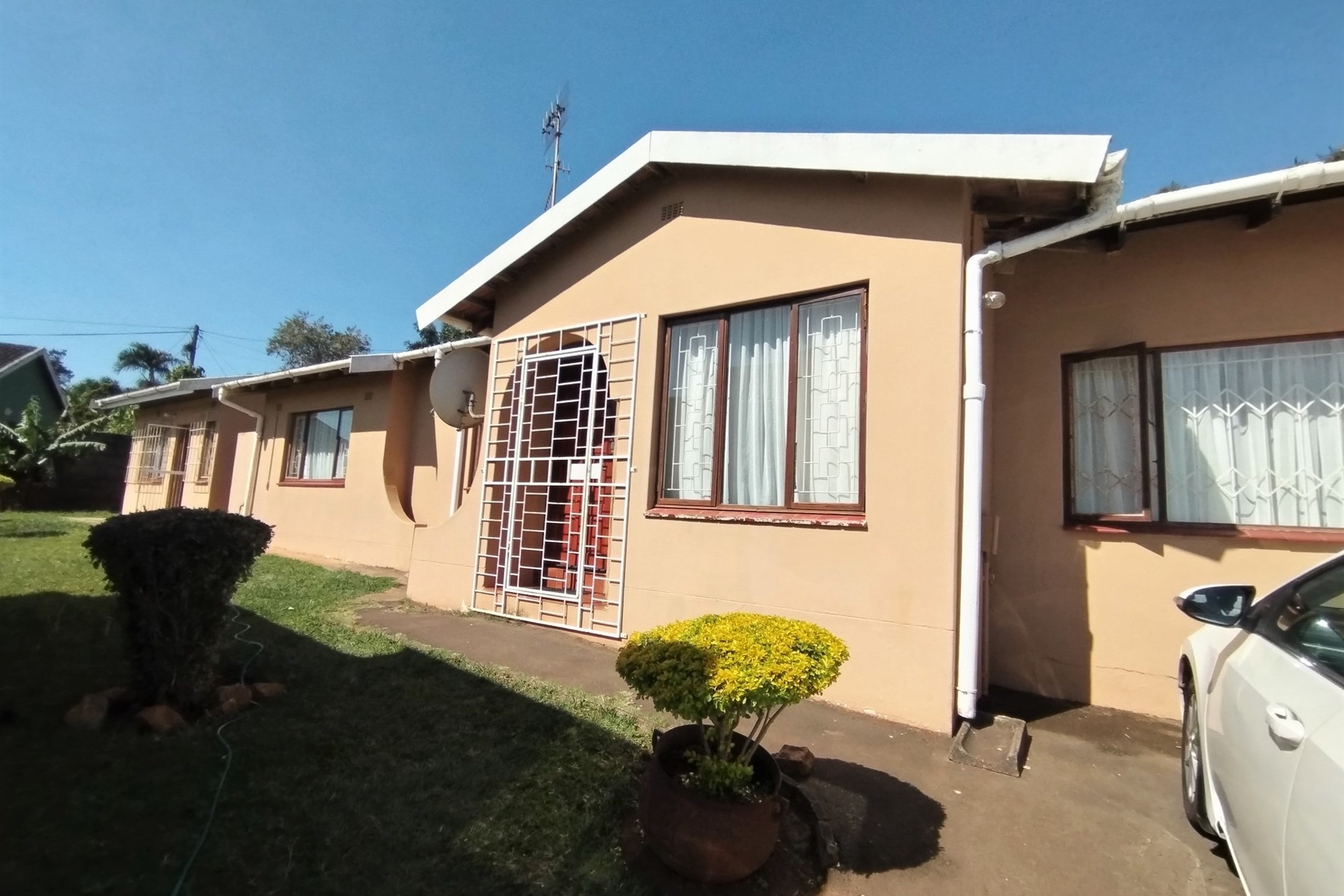 A FOUR BEDROOM FAMILY HOME FOR SALE IN RICHEM, EMPANGENI