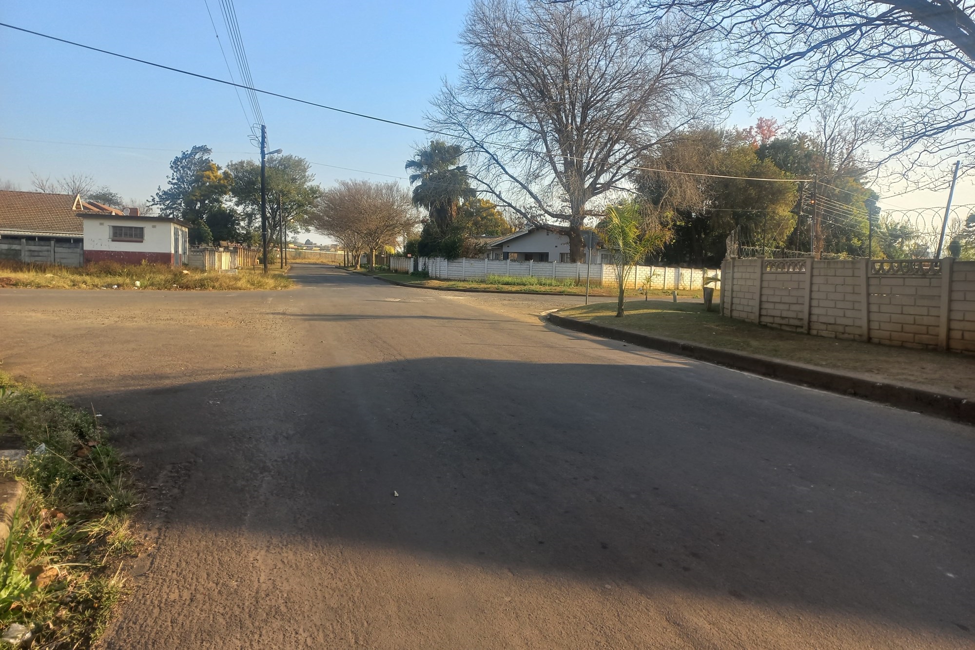 SCOTTSVILLE FAMILY HOUE OR CHANGE IT TO STUDENT ACCOMMODATION