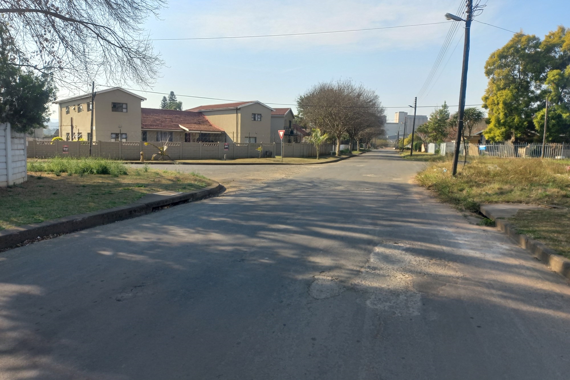 SCOTTSVILLE FAMILY HOUE OR CHANGE IT TO STUDENT ACCOMMODATION