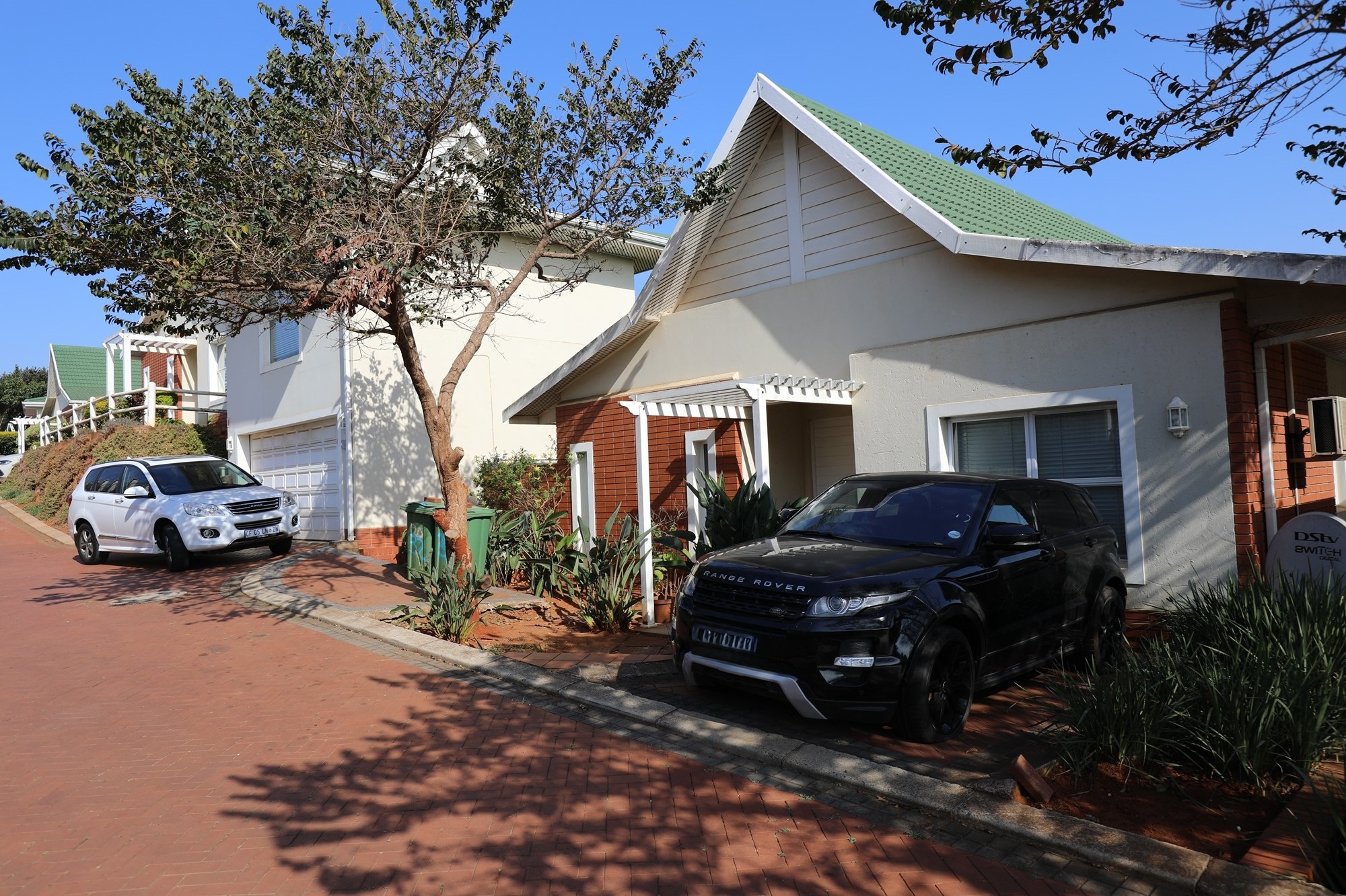3 Bedroom Townhouse for sale in Kindlewood Estate, Mount Edgecombe
