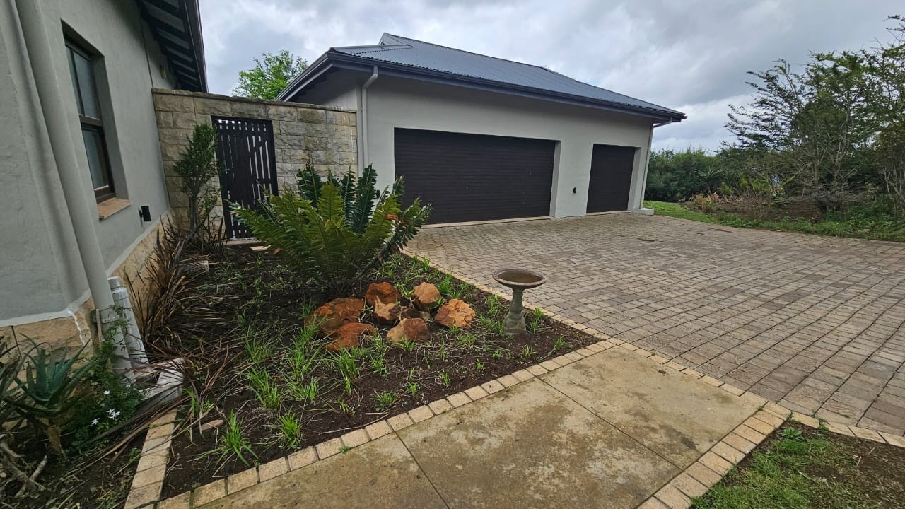 House for sale in Intaba Ridge Secure Eco Estate, Pietermaritzburg, KwaZulu Natal, 400 m²