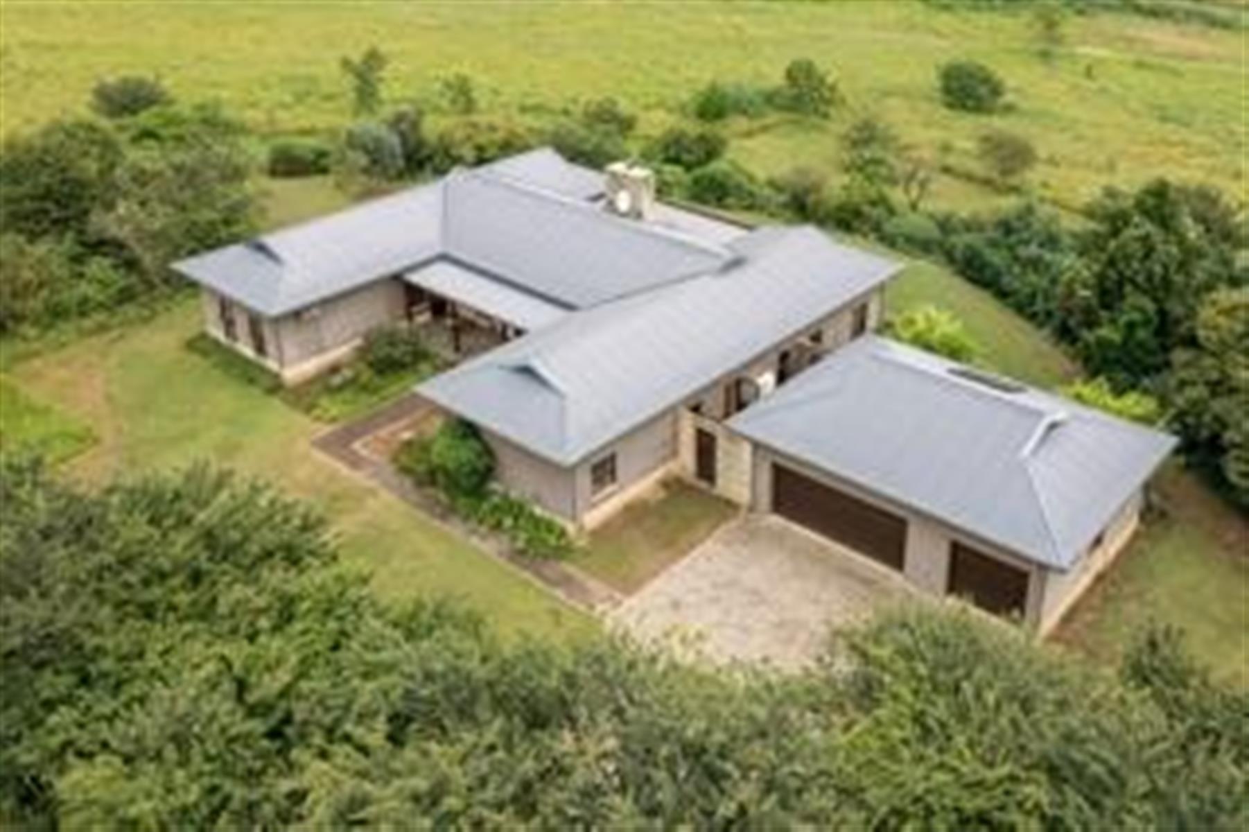 Price Adjusted - Spacious, Inviting Intaba Ridge Home with Flatlet, Triple Garage, Near Airport