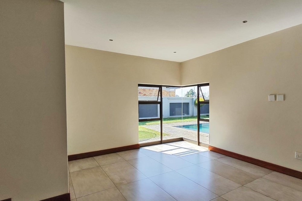 House For Sale in Helderwyk, Brakpan