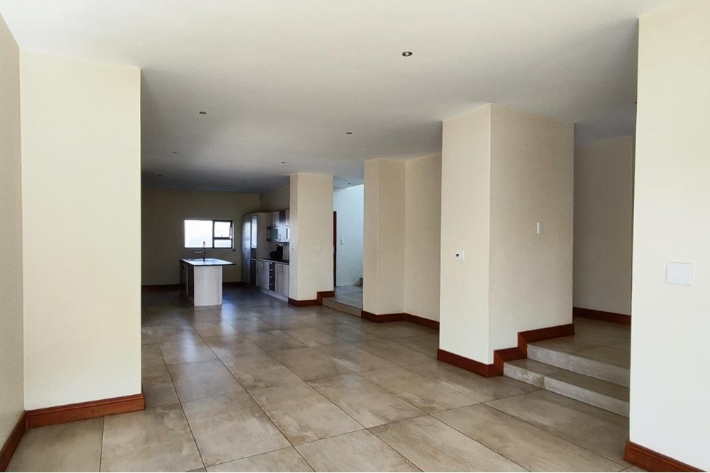 House For Sale in Helderwyk, Brakpan