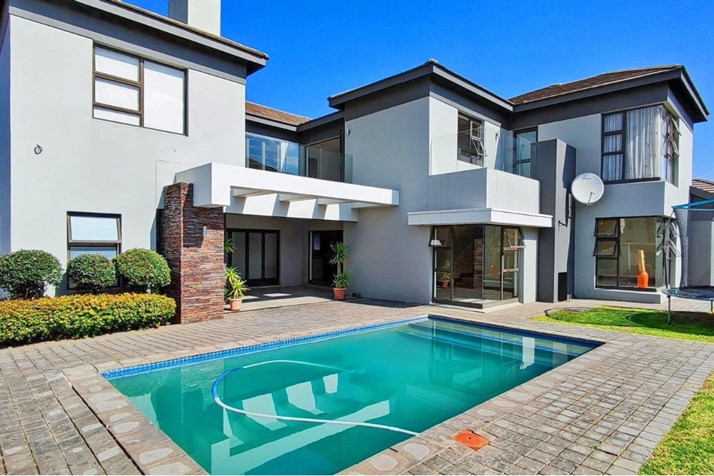 House For Sale in Helderwyk, Brakpan