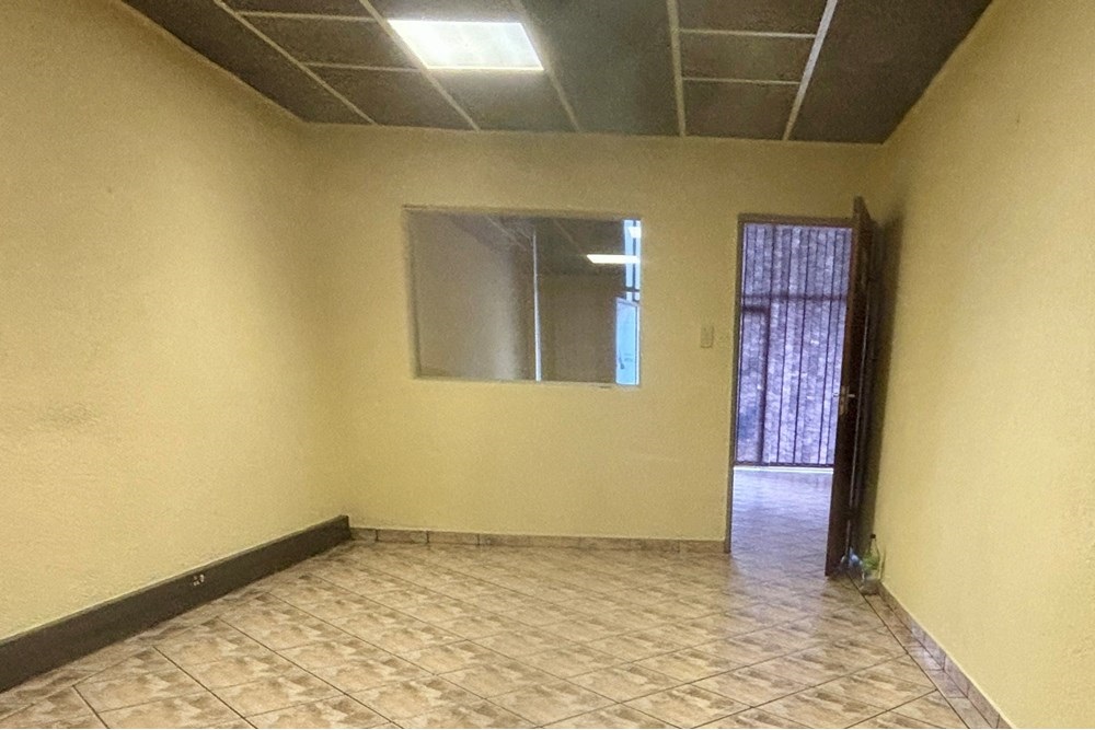 MASSIVE PRICE REDUCTION - PRIME COMMERCIAL OPPORTUNITY